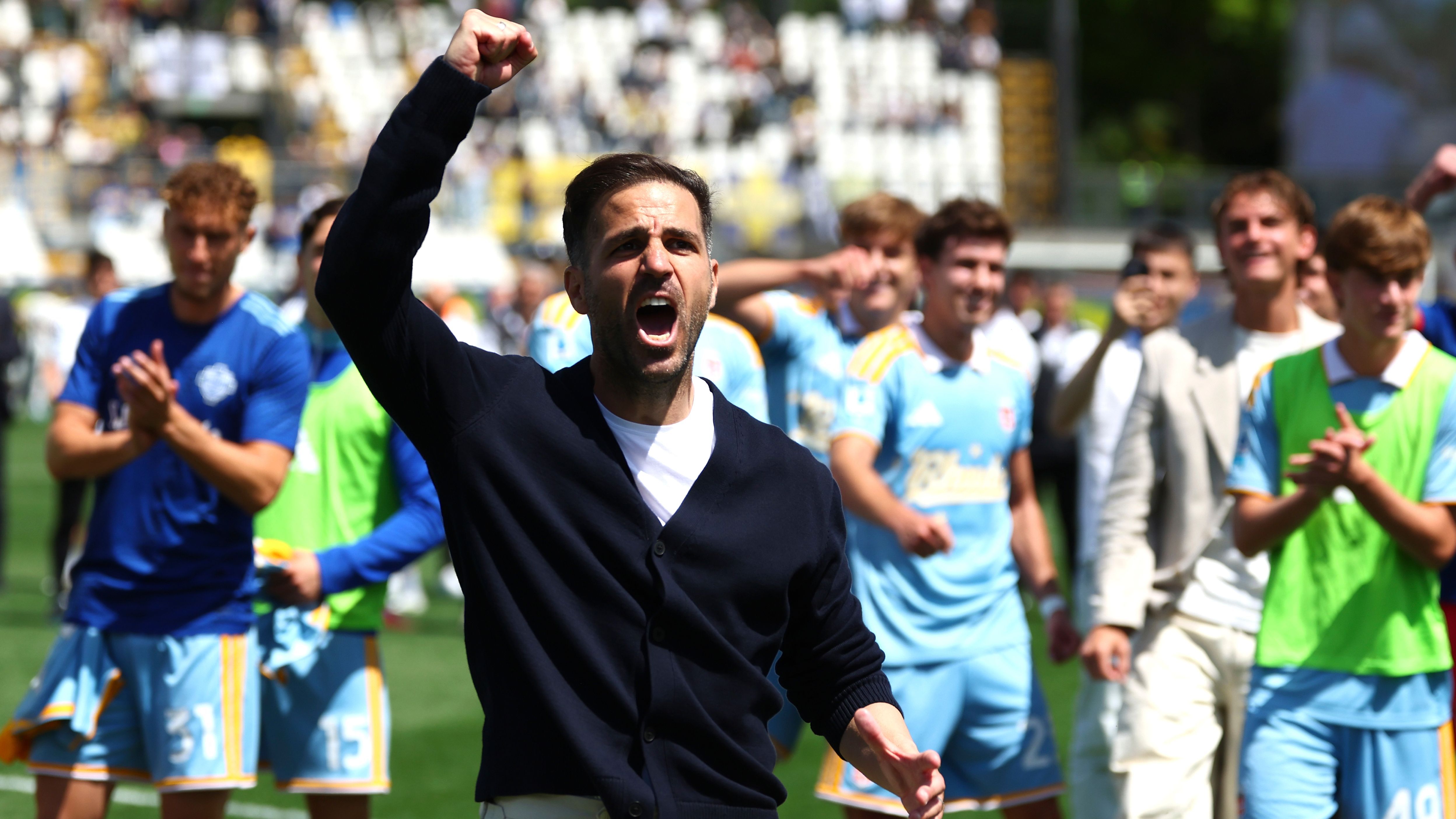 Como 1907 v Parma Calcio 1913 - Serie A
