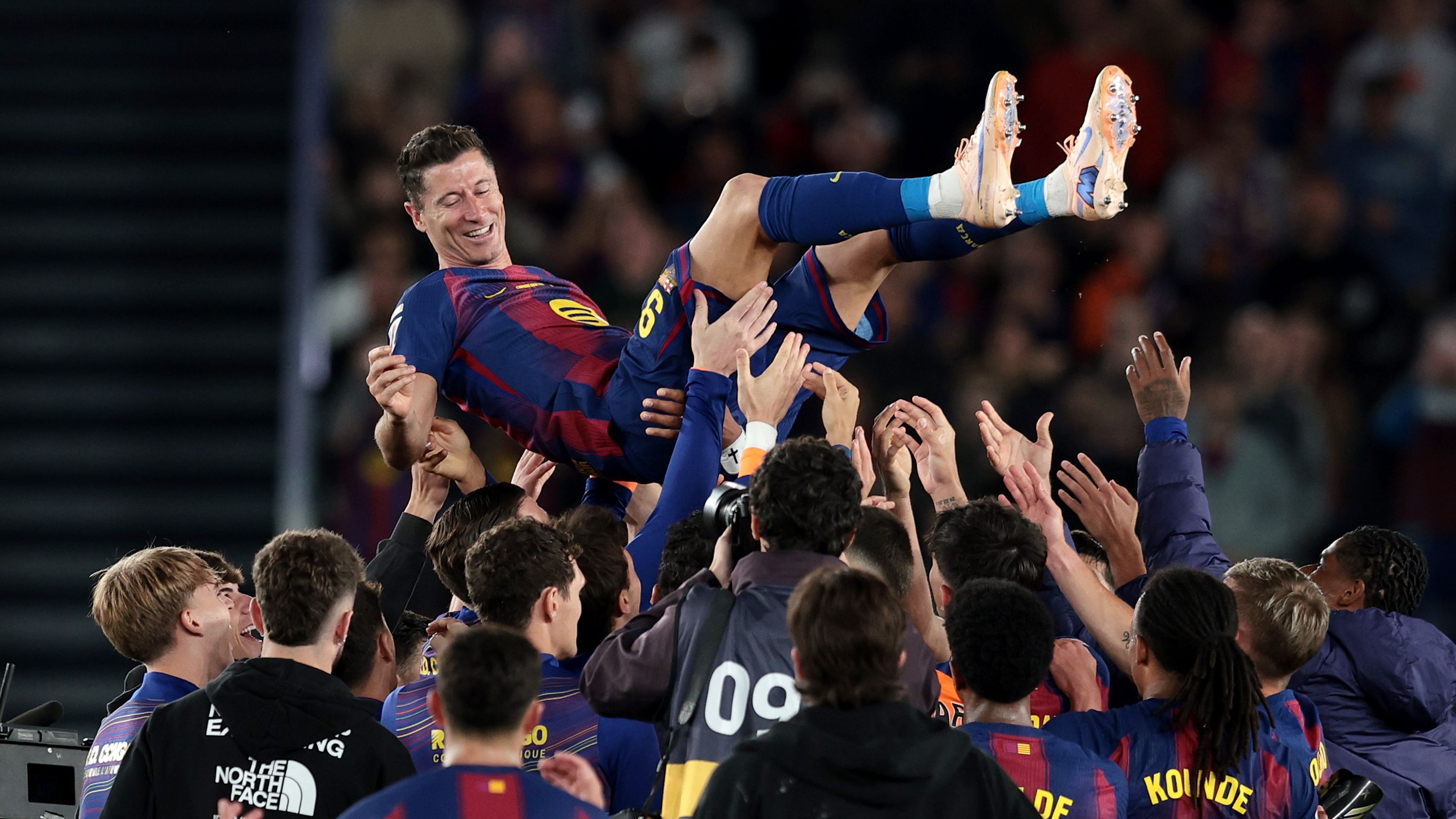 FC Barcelona v Real Betis Balompie - LaLiga EA Sports
