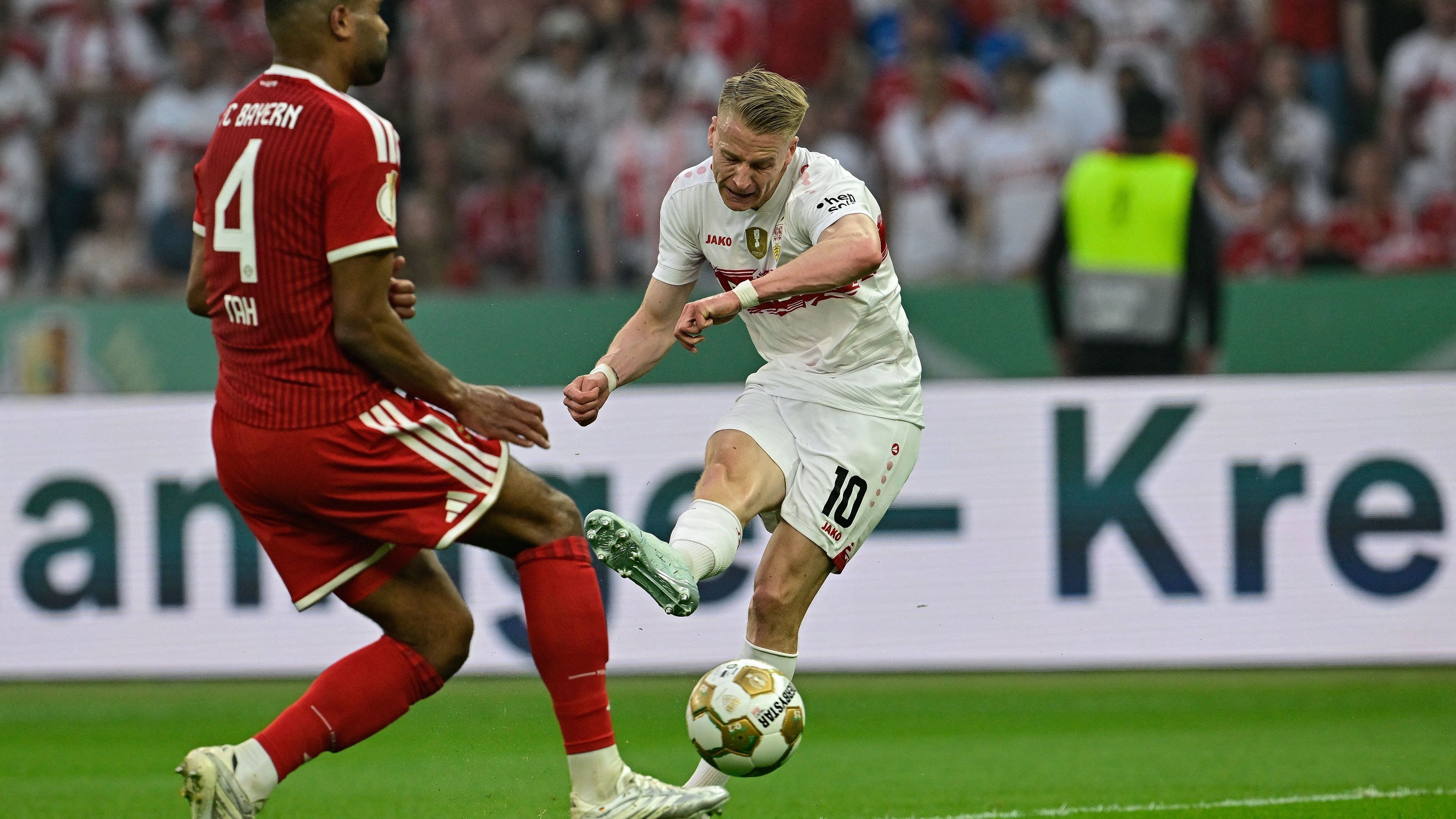 FBL-GER-CUP-BAYERN MUNICH-STUTTGART