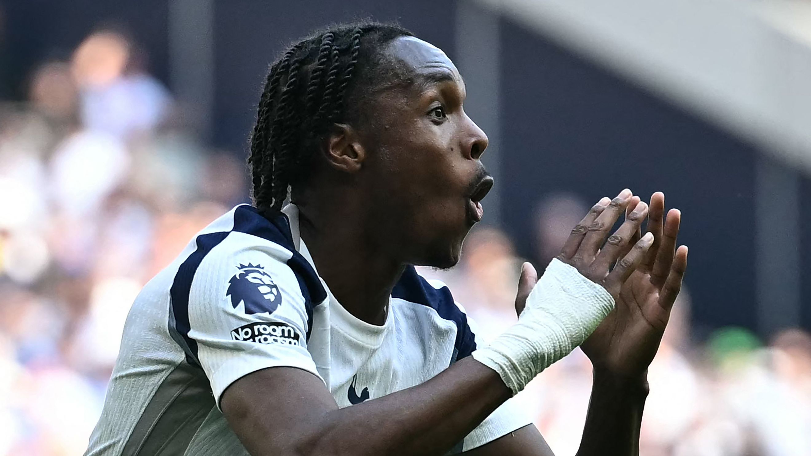 FBL-ENG-PR-TOTTENHAM-EVERTON