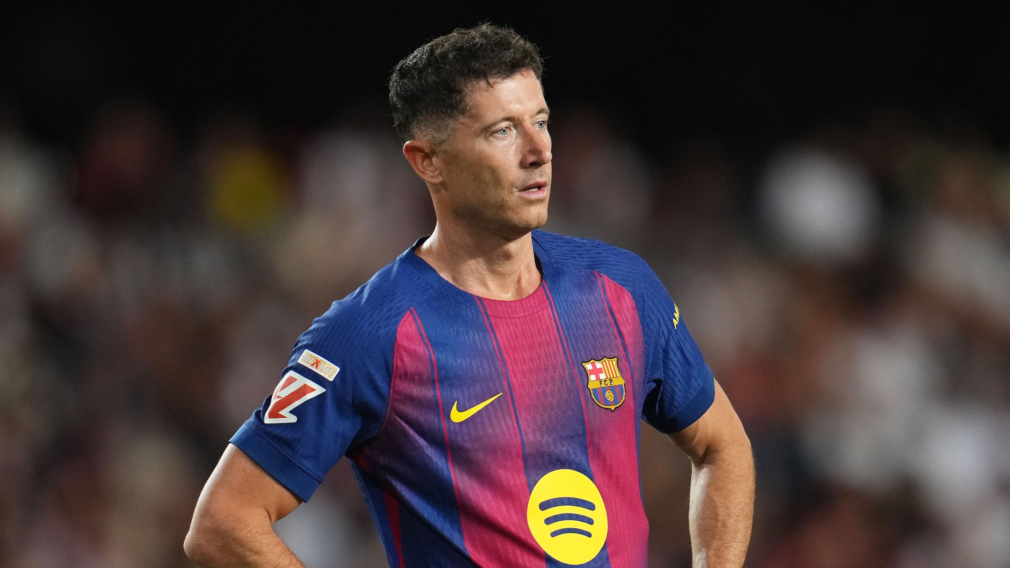 Valencia CF v FC Barcelona - LaLiga EA Sports