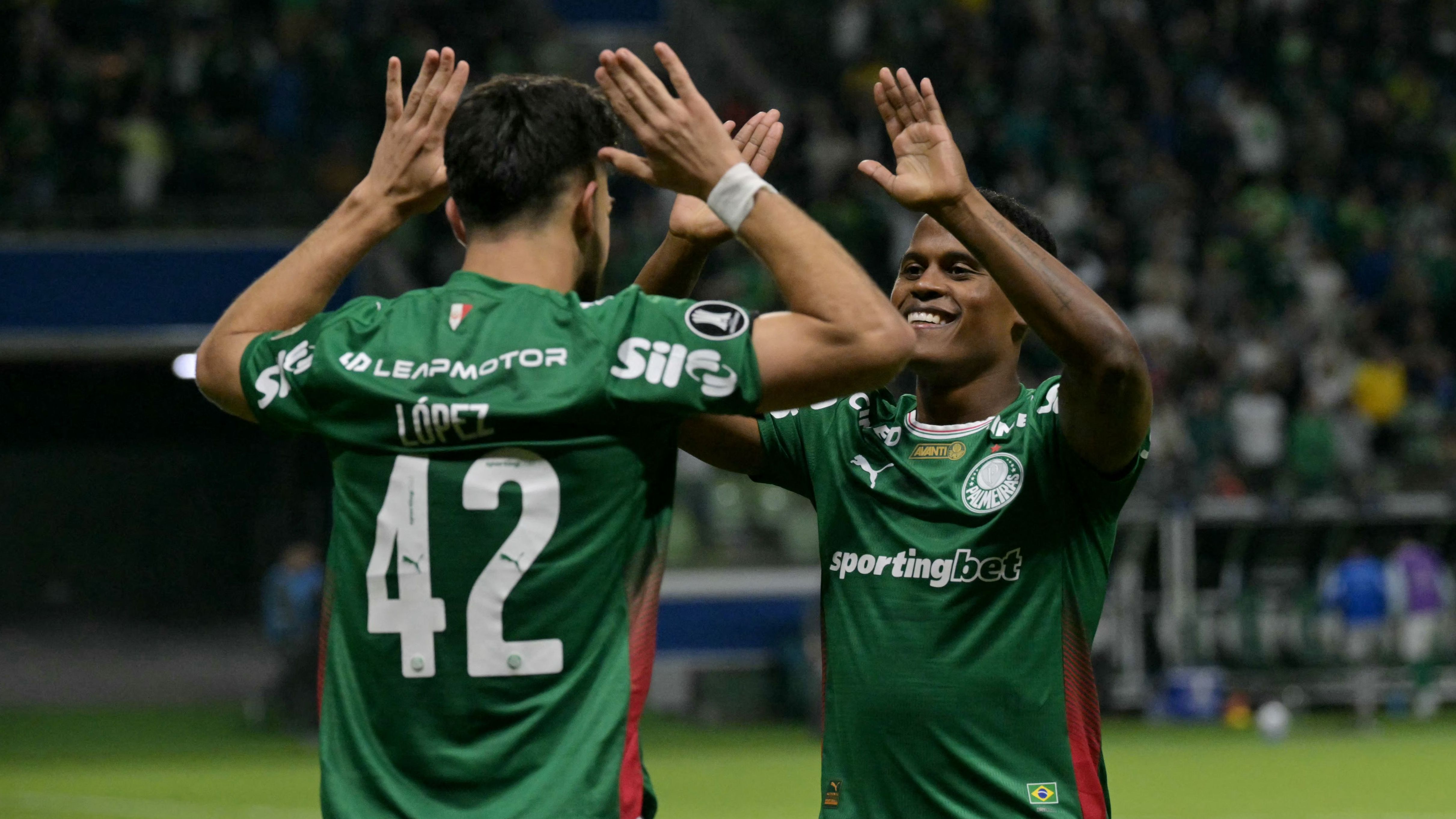 FBL-LIBERTADORES-PALMEIRAS-JUNIOR