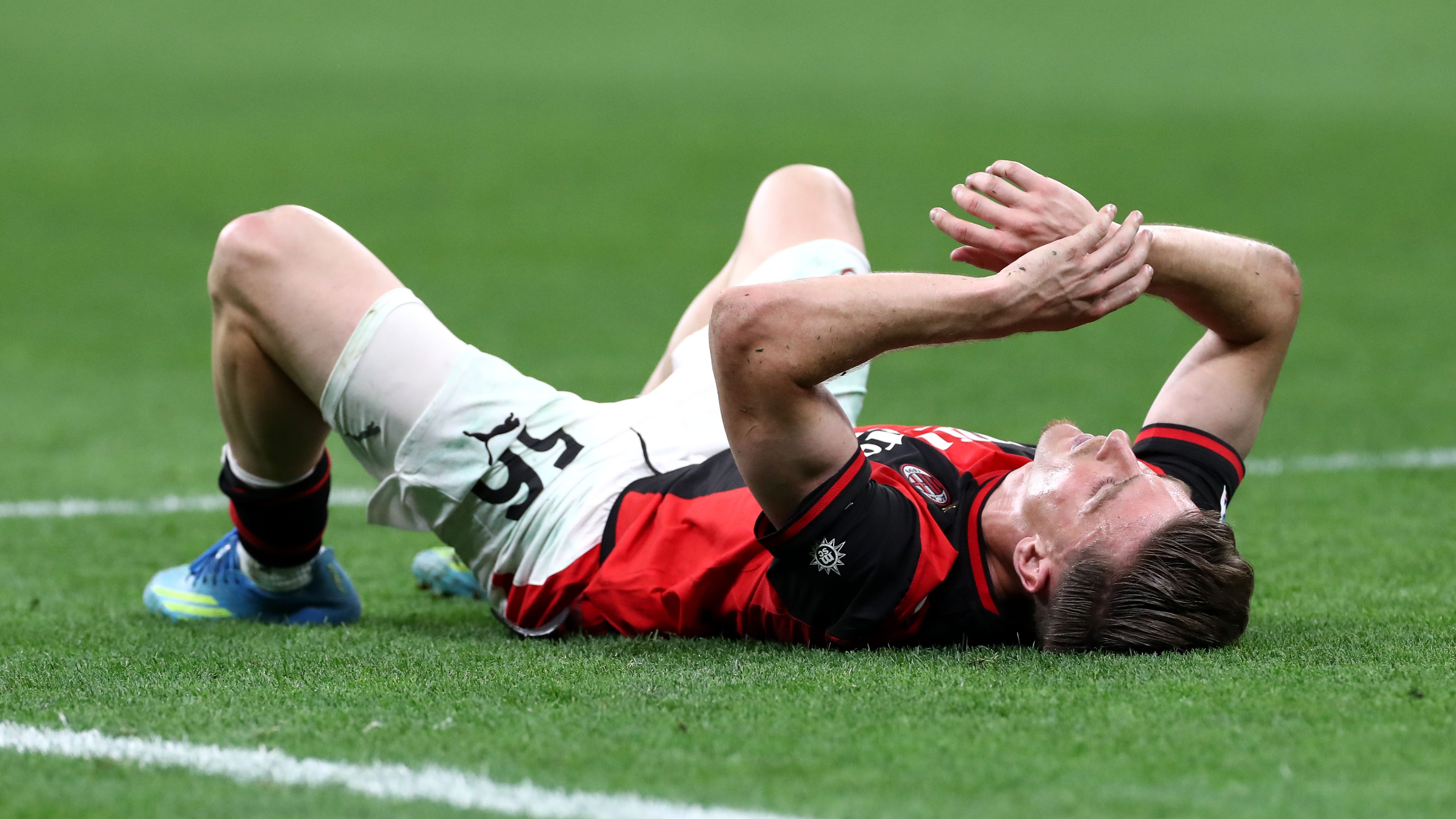 AC Milan v Cagliari Calcio - Serie A