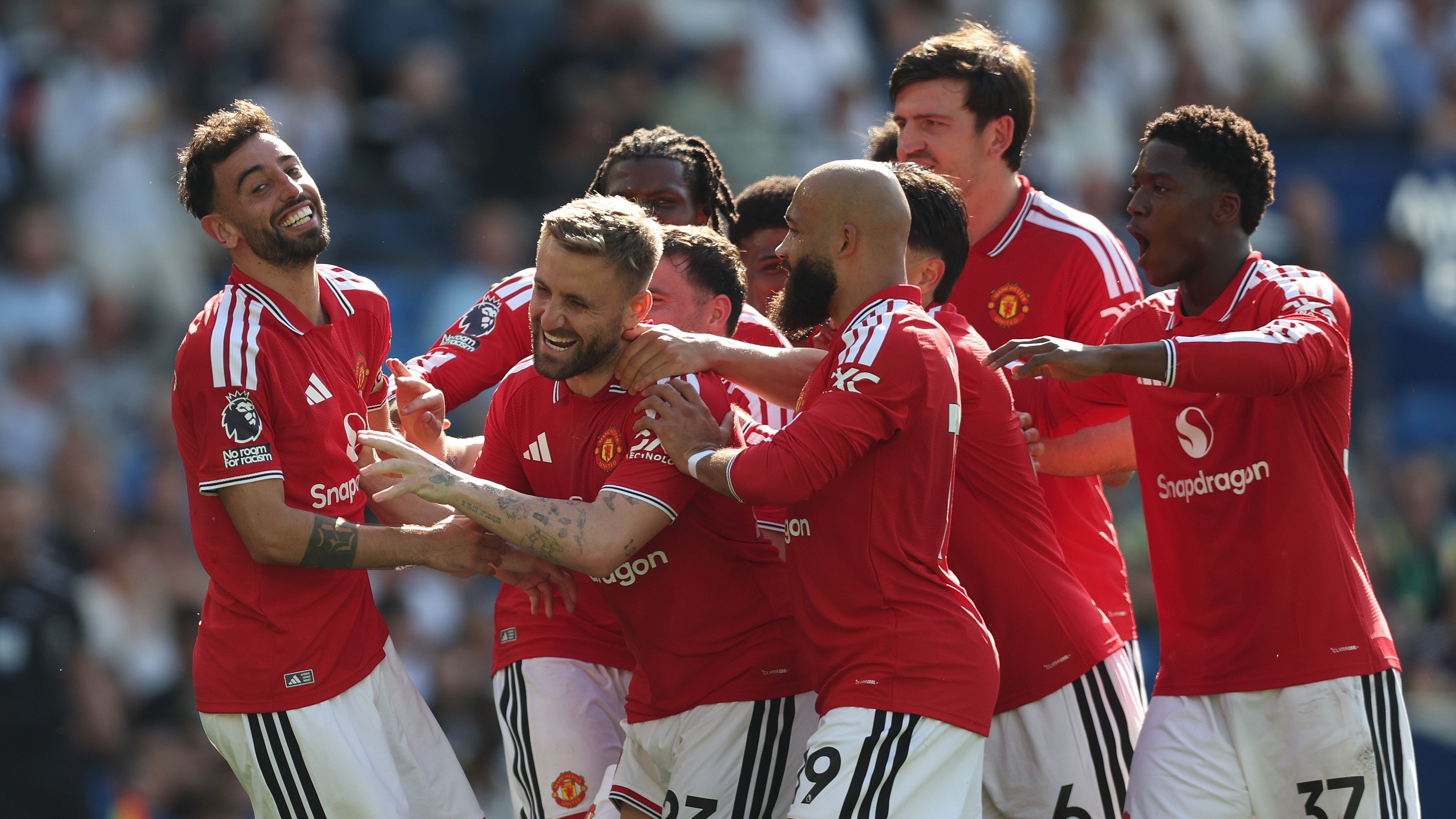 Brighton & Hove Albion v Manchester United - Premier League