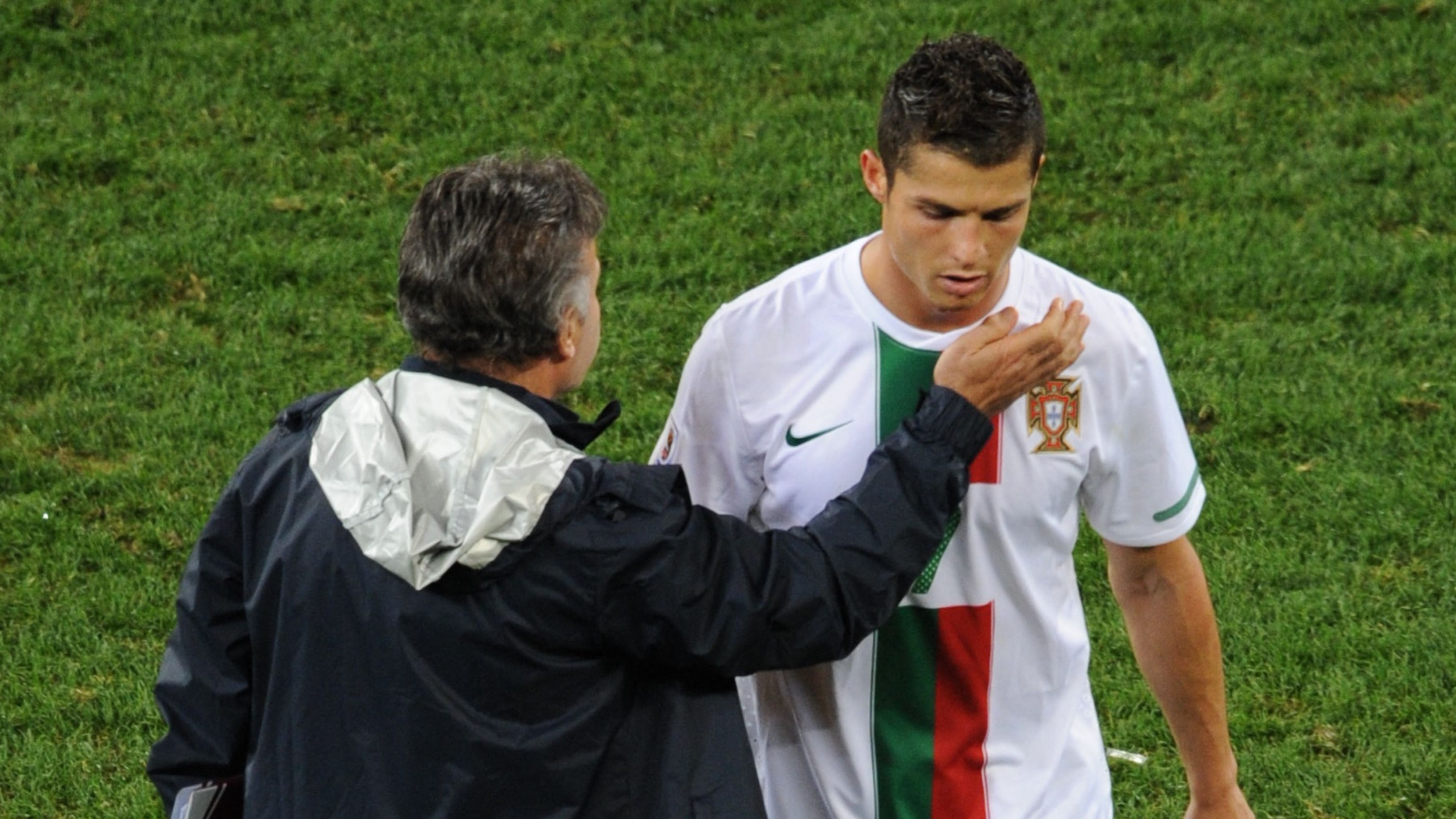 FBL-WC2010-MATCH56-ESP-POR