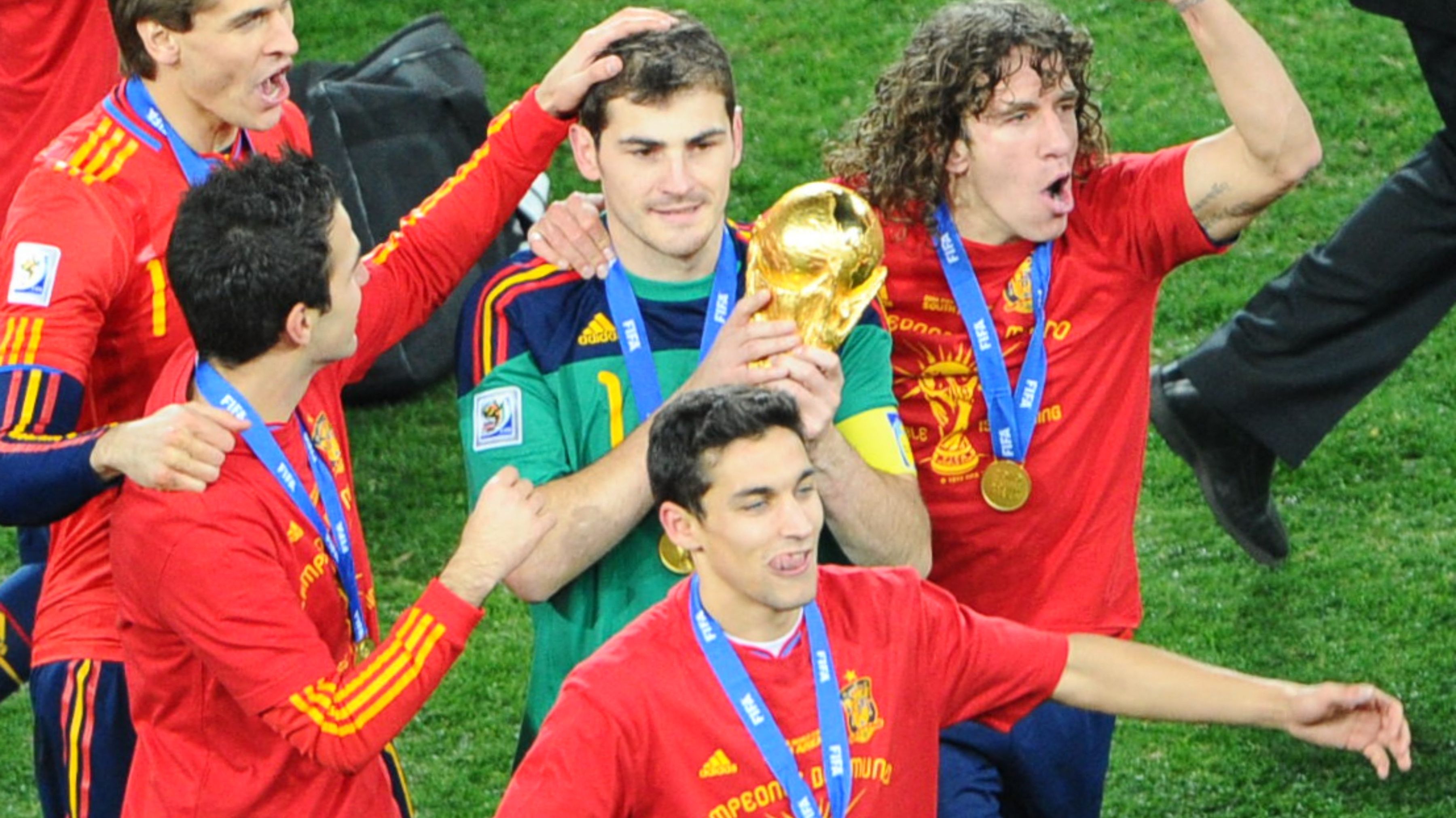 FBL-WC2010-MATCH64-NED-ESP-TROPHY