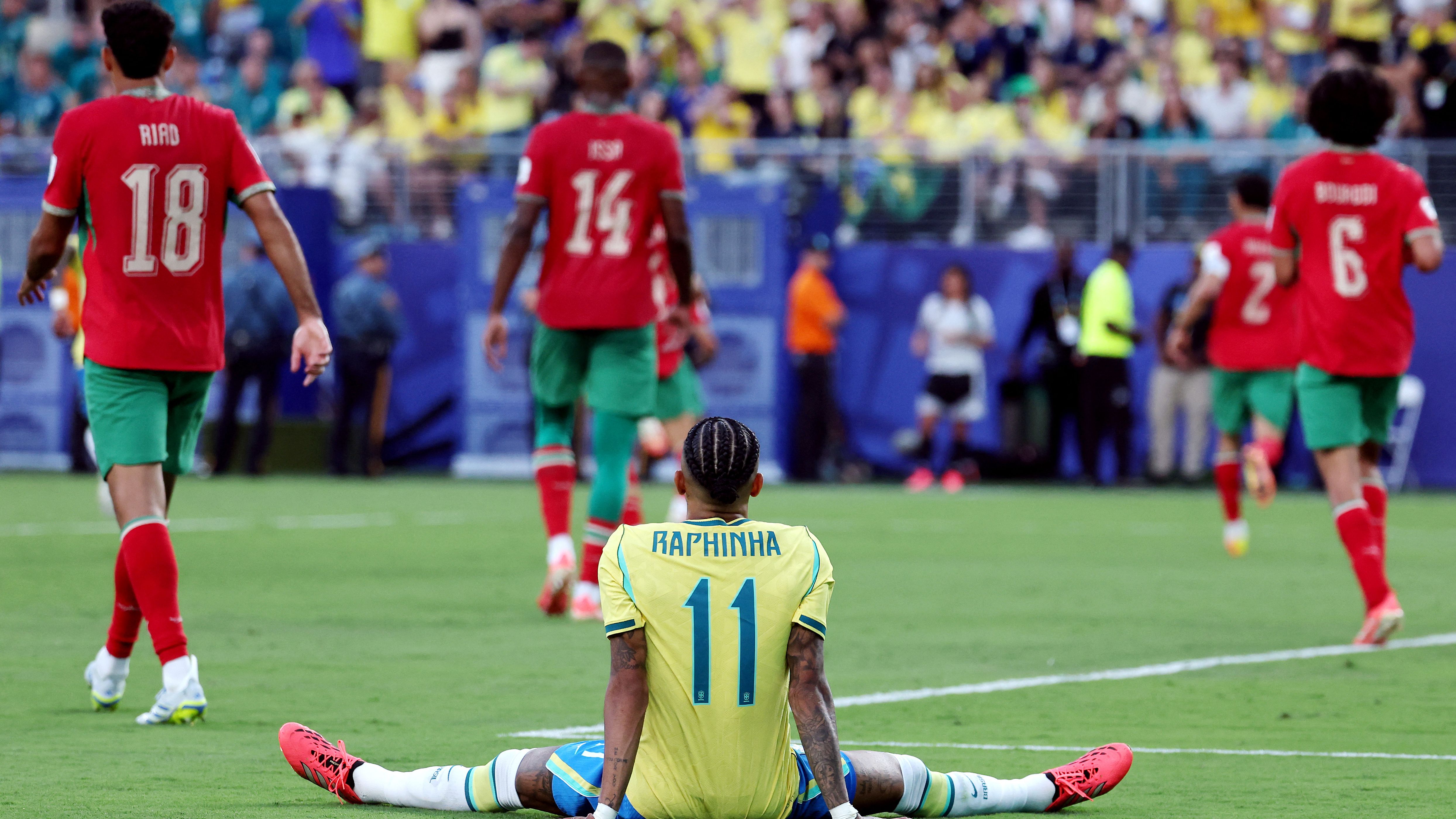 TOPSHOT-FBL-WC-2026-MATCH07-BRA-MAR