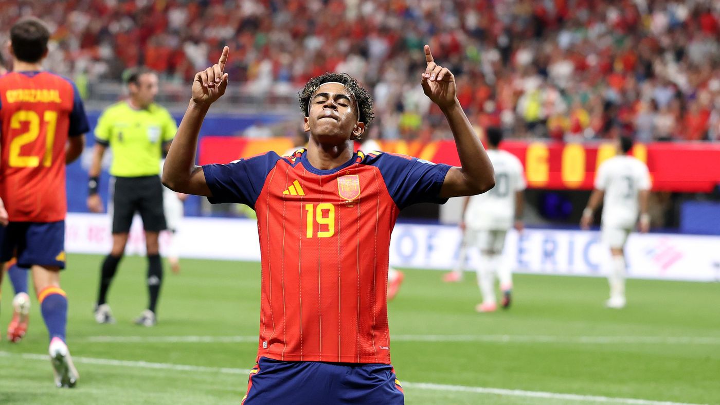 أرادوا السخرية منه على طريقة ميسي.. يامال يرد على فيديو جماهير المنتخب السعودي!