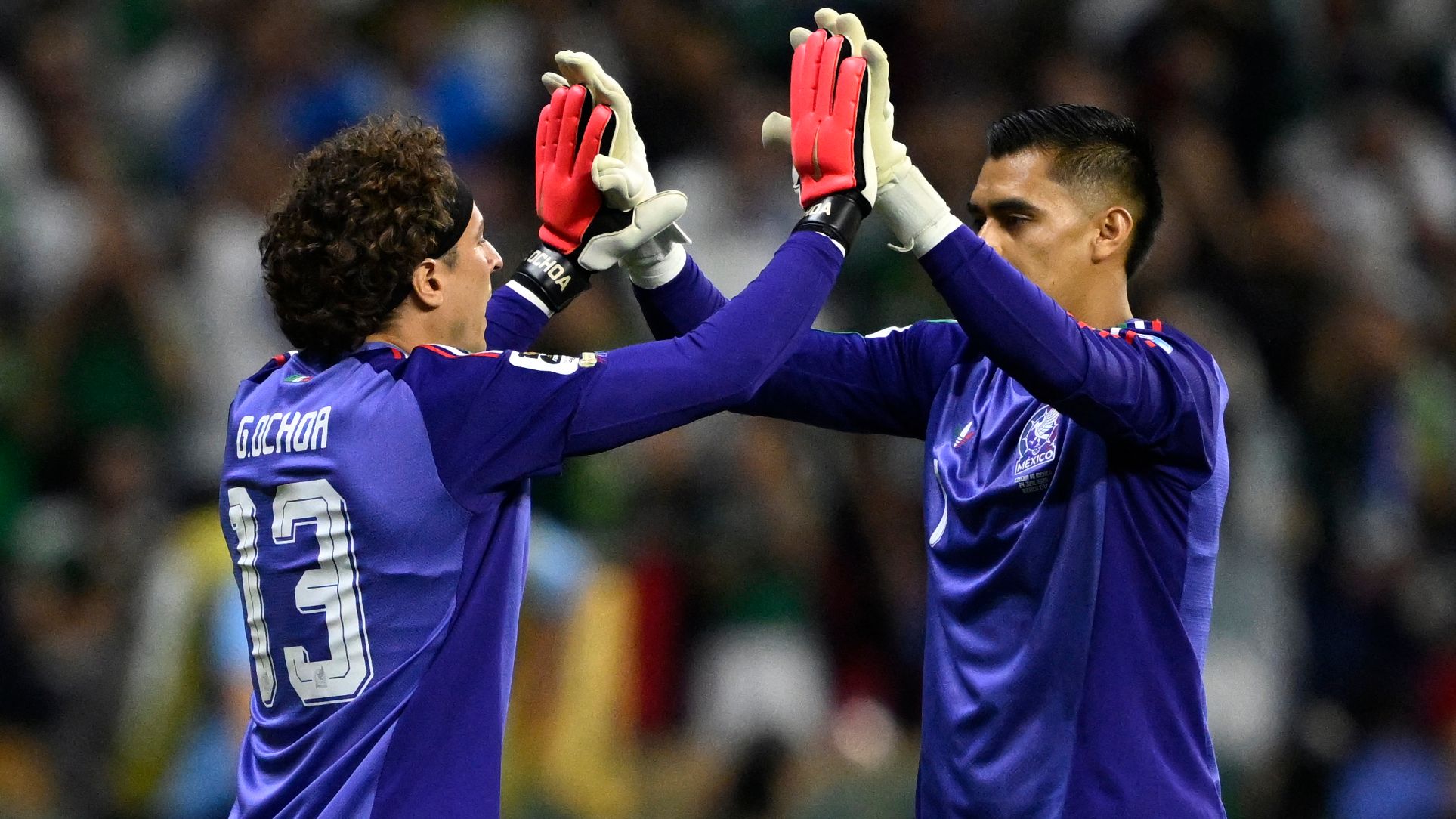Mexico's World Cup Shakers: Rangel & Alvarez Soar, Giménez Struggles