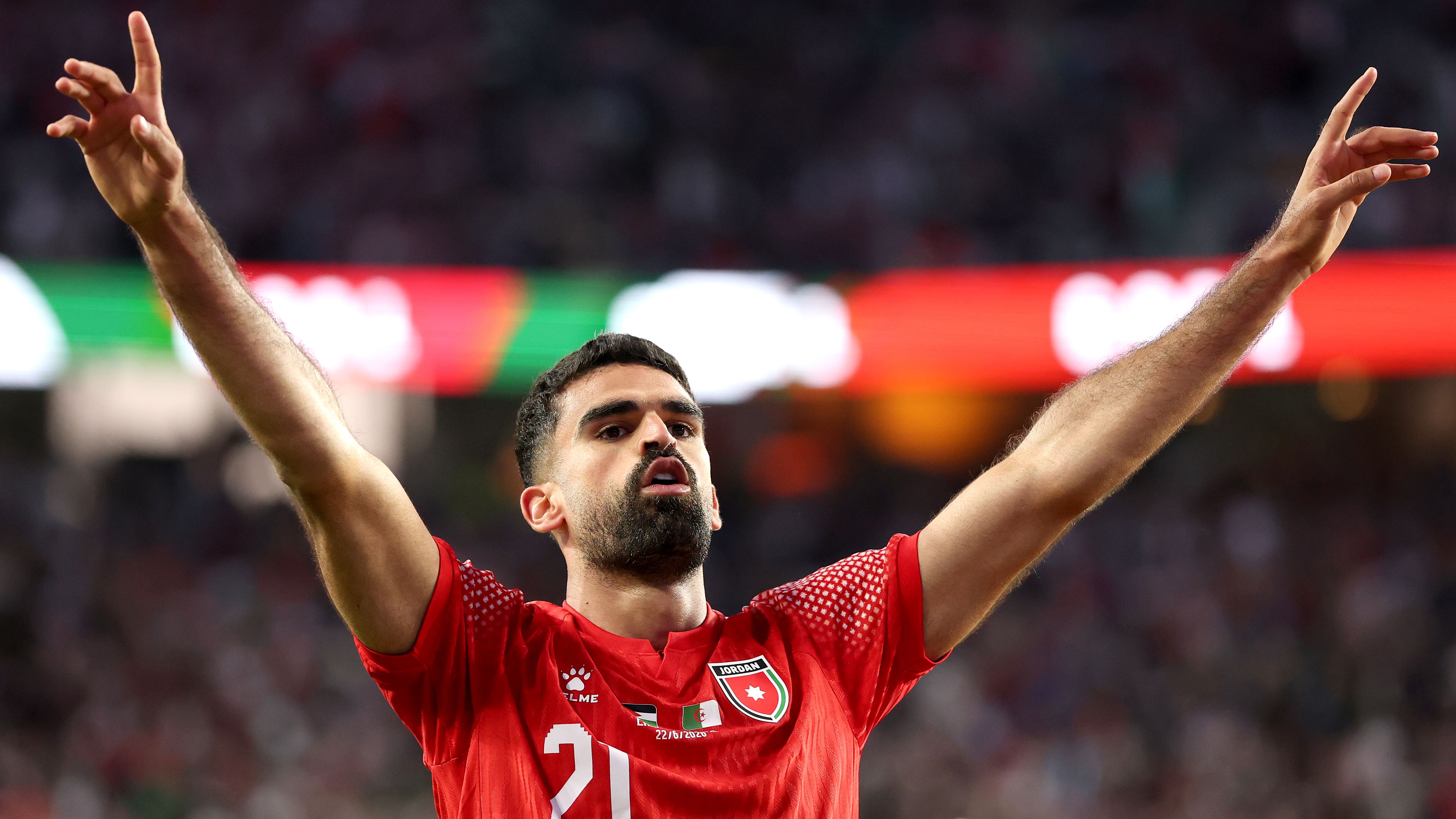 Exclusivo Kooora: Amouta por trás da chegada de Al-Rashdan ao Wydad; o Al-Ahly disputou a contratação?