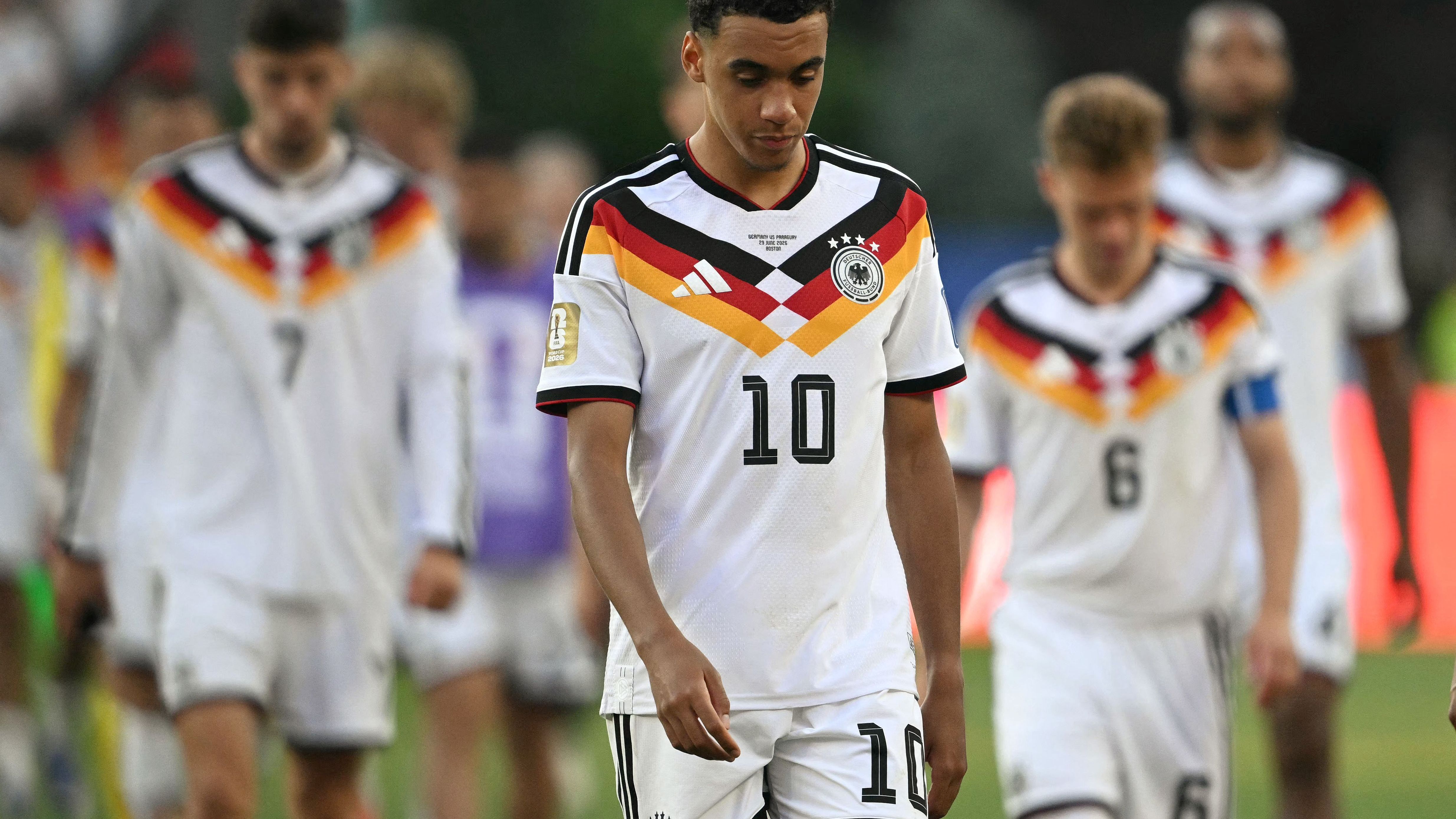 TOPSHOT-FBL-WC-2026-MATCH74-GER-PAR