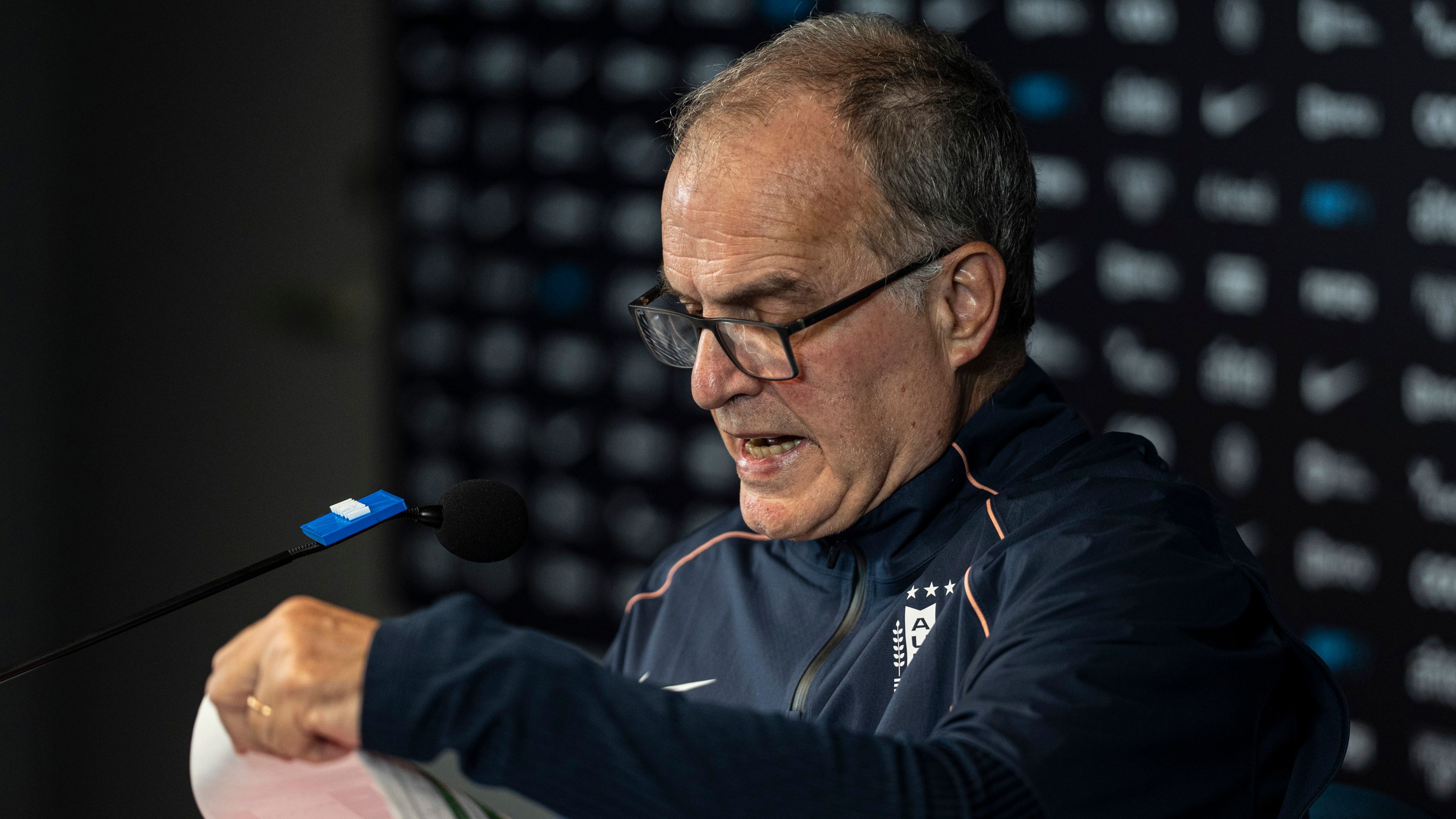 Marcelo Bielsa Addresses The Media