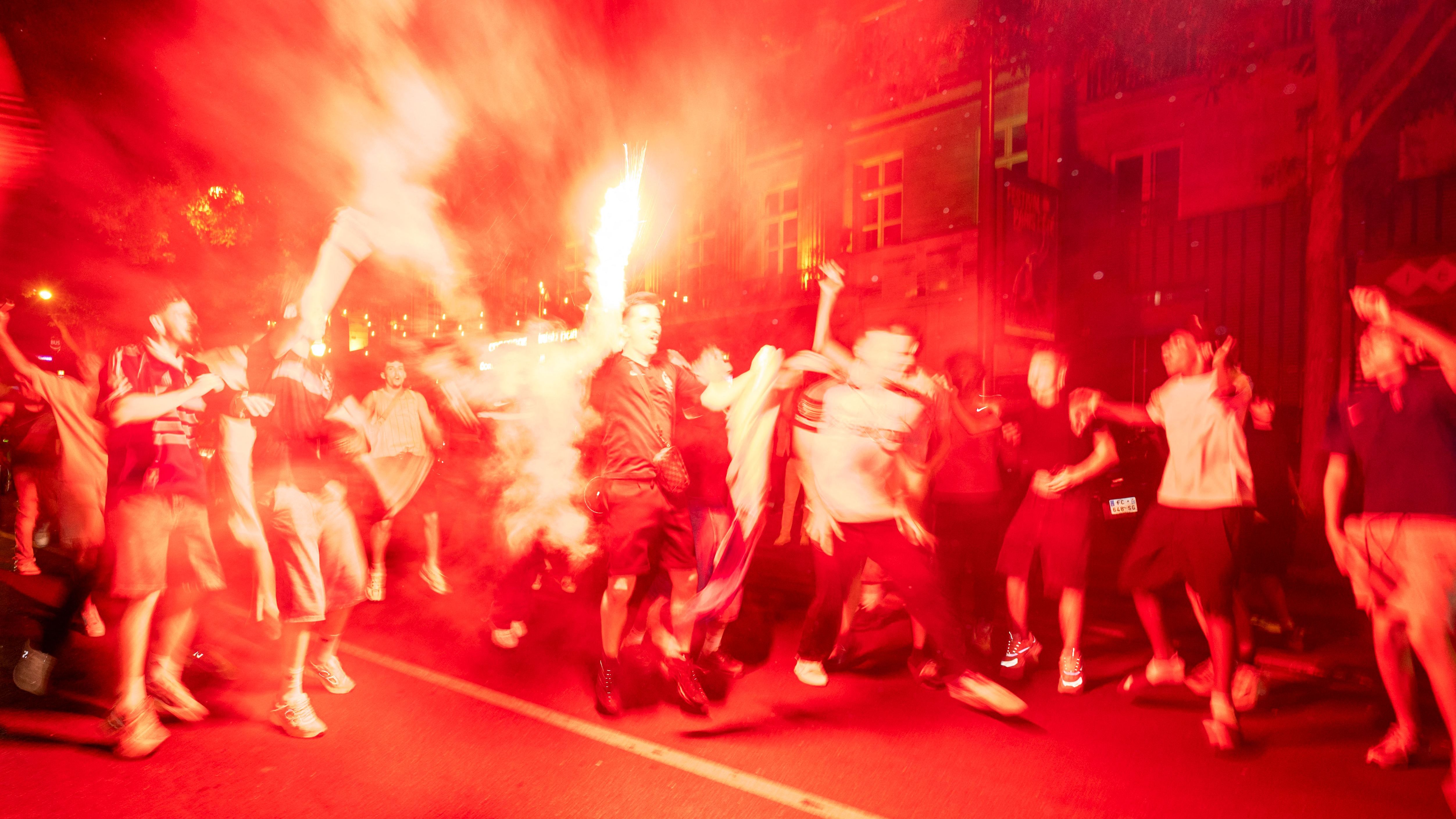 FRANCE-PARIS-FOOTBALL-WORLD-CUP-SUPPORTERS
