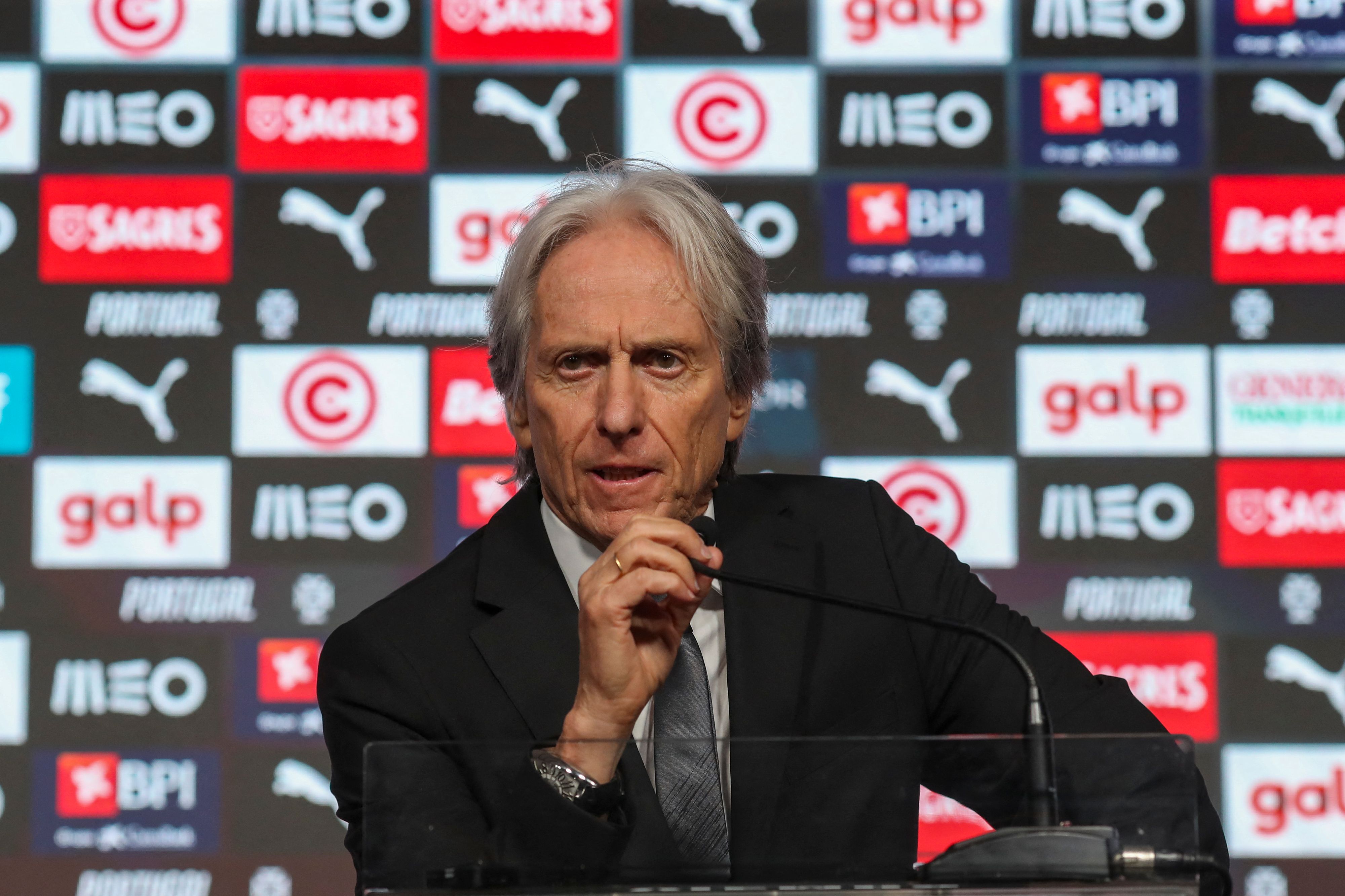 FBL-POR-PRESSER
