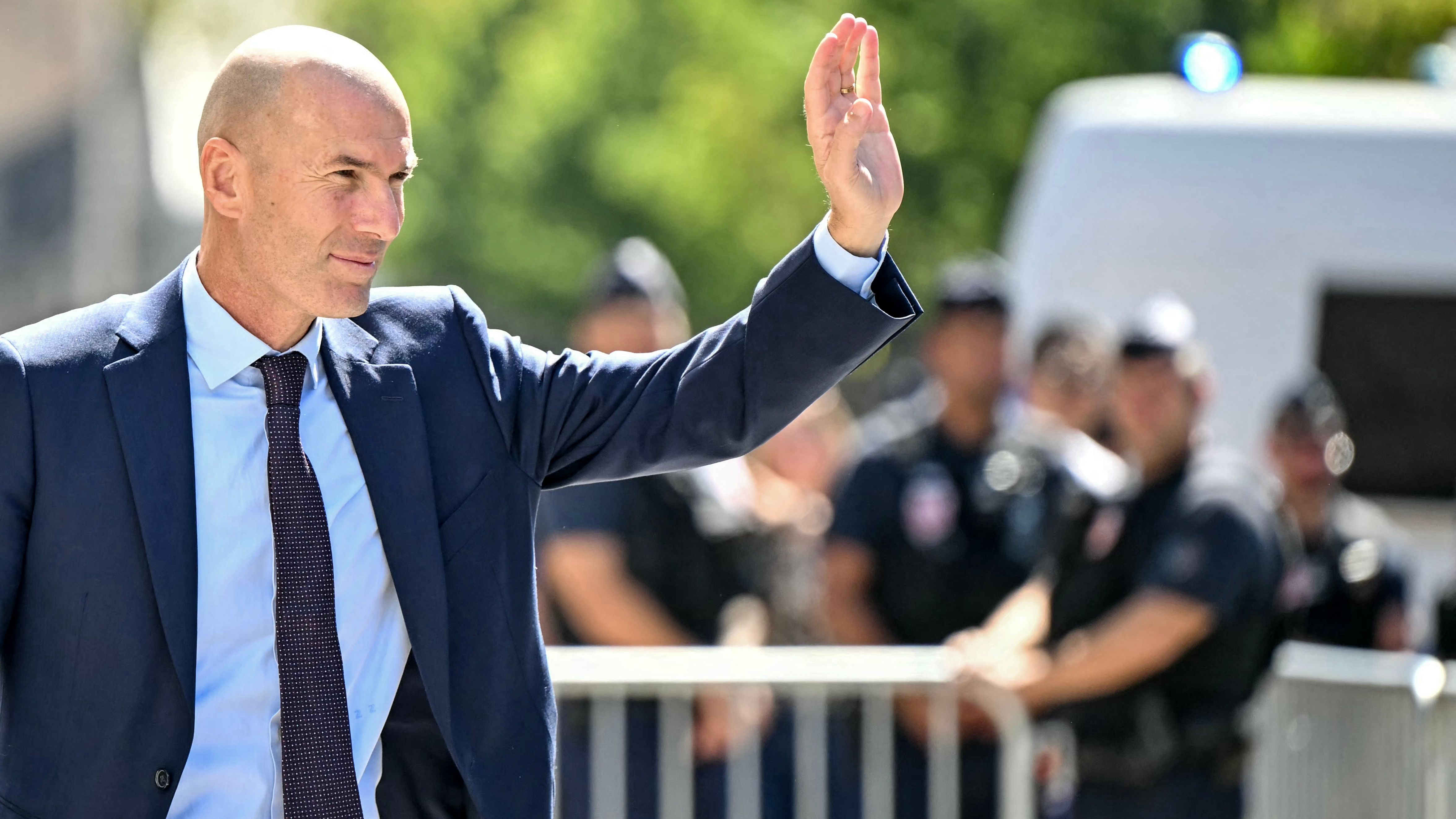 FBL-FRA-ZIDANE-FFF