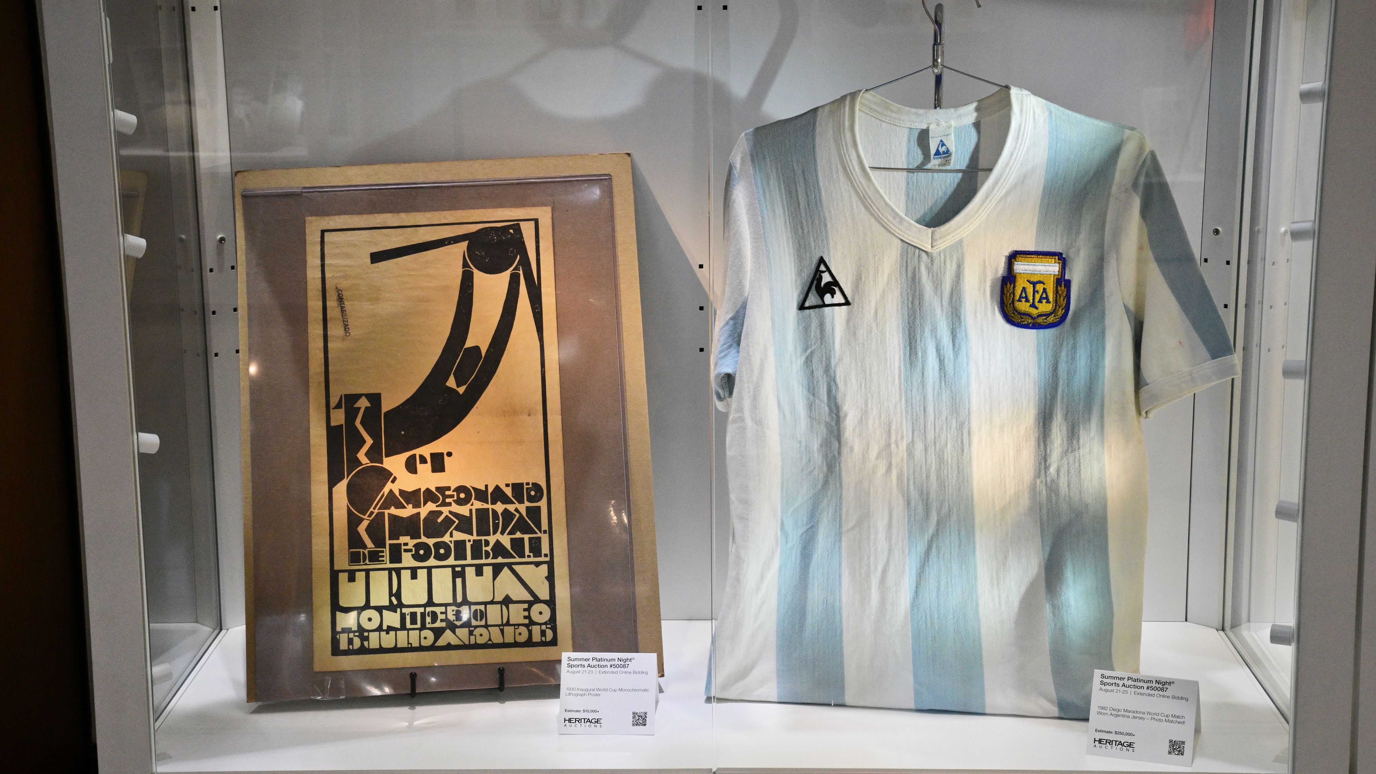 US-FBL-AUCTION-MARADONA