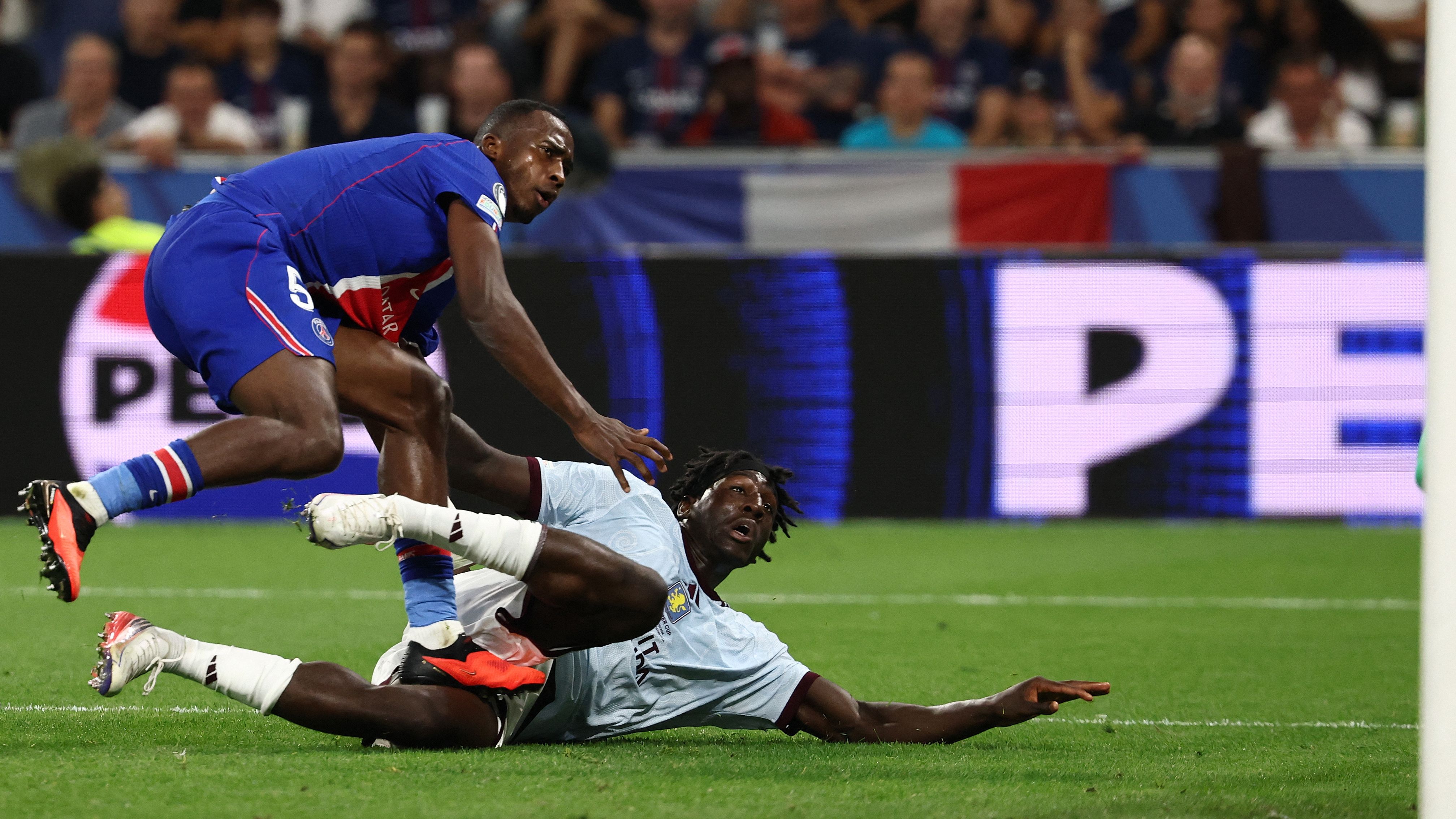 FBL-EUR-SUPERCUP-PSG-ASTON VILLA