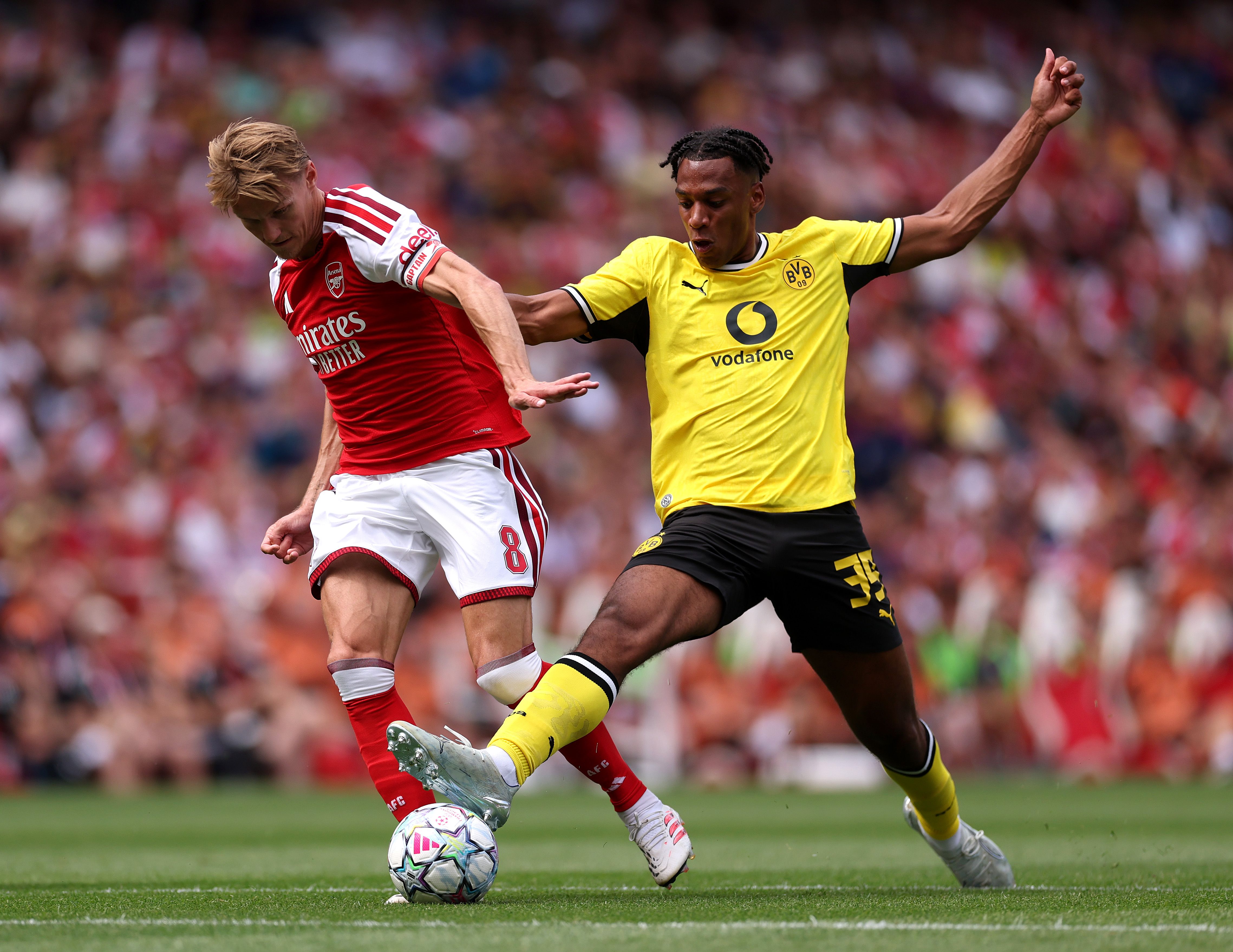 Arsenal FC v Borussia Dortmund - Pre-Season Friendly