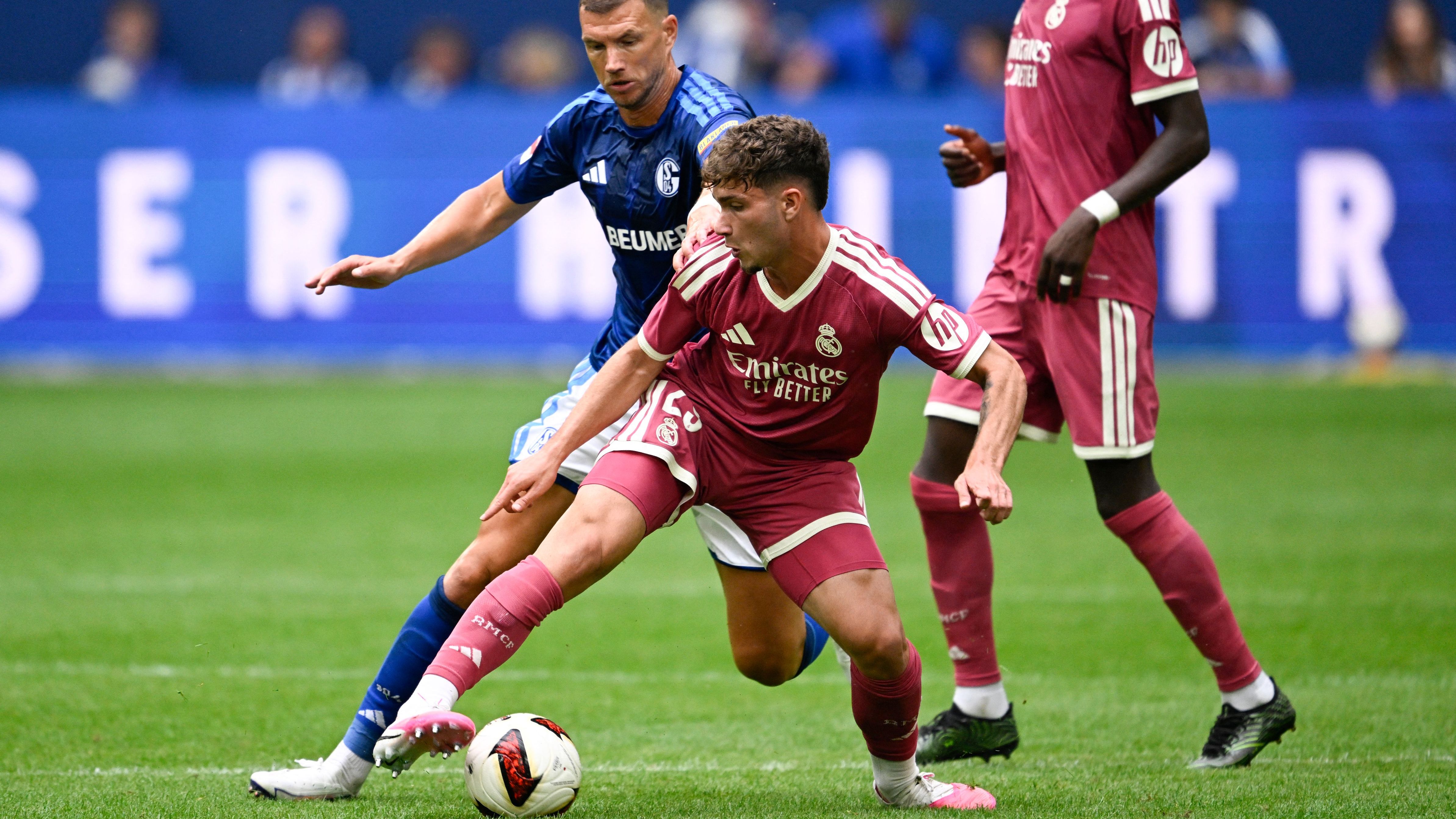 FBL-FRIENDLY-SCHALKE-REAL MADRID
