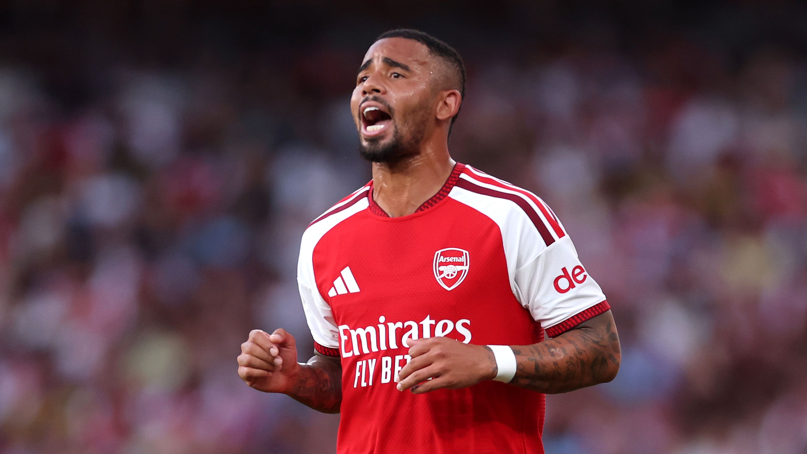 Arsenal FC v Como Calcio - Pre-Season Friendly