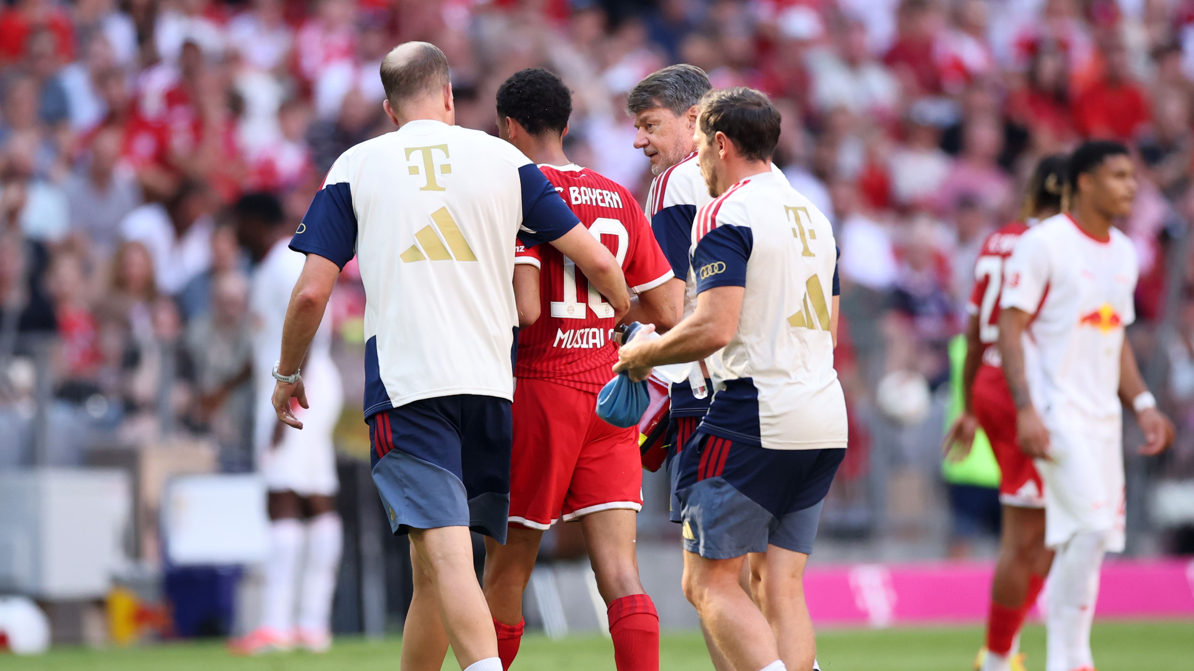 FC Bayern München v RB Leipzig - Telekom Cup
