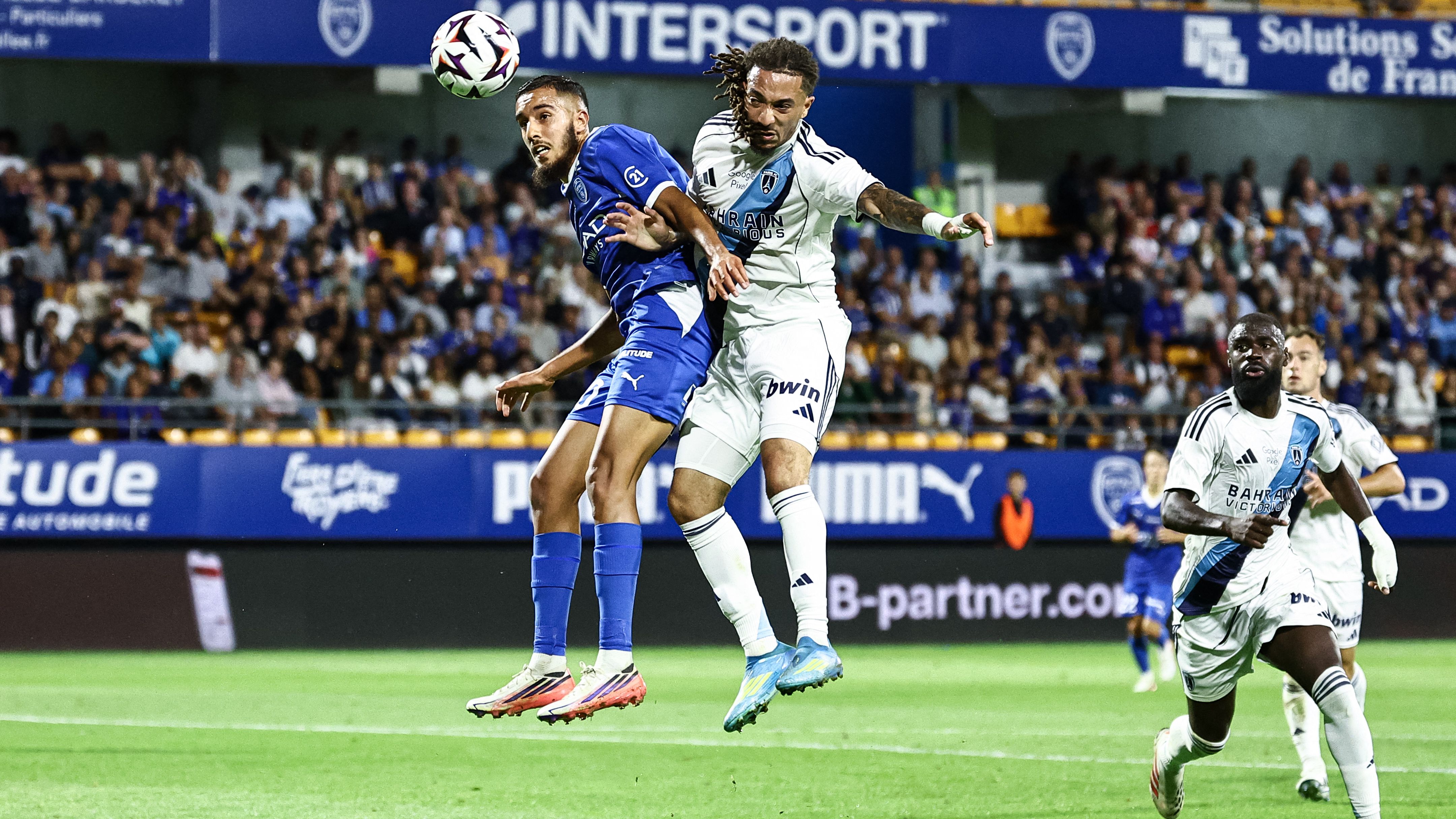 FBL-FRA-LIGUE 1-TROYES-PARIS FC