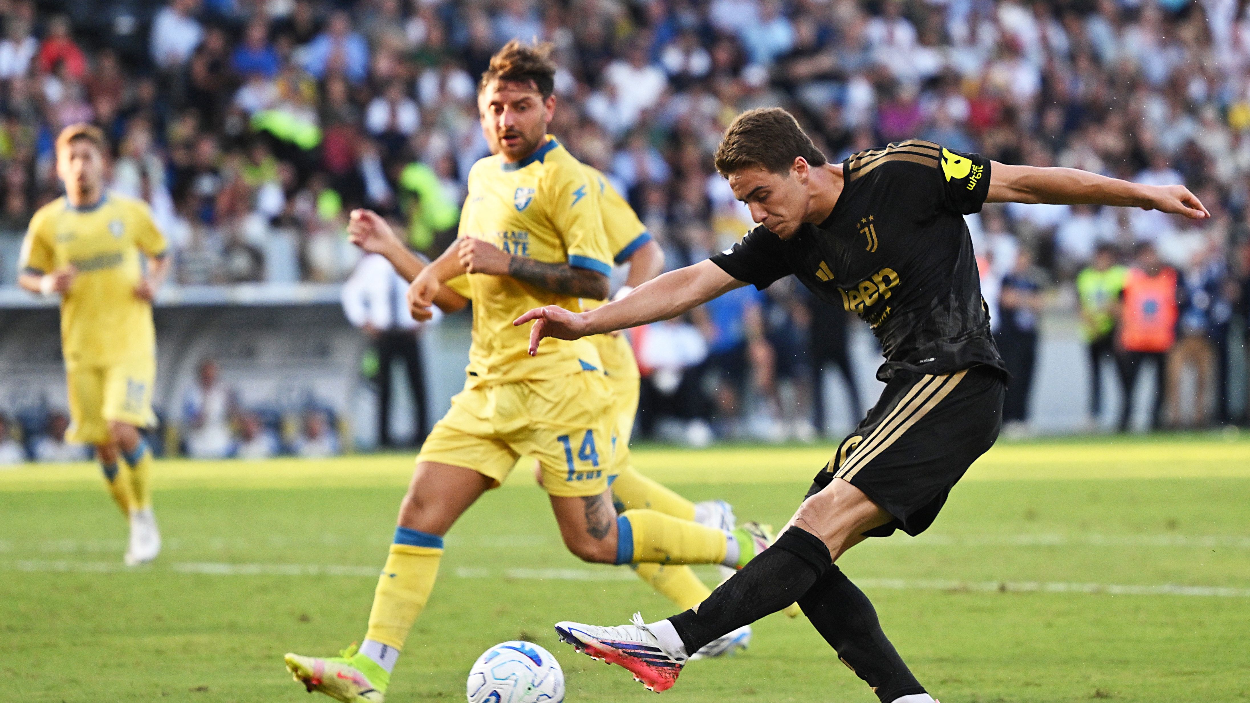 Ausência prolongada: Juventus anuncia que Yildiz será submetido a nova cirurgia