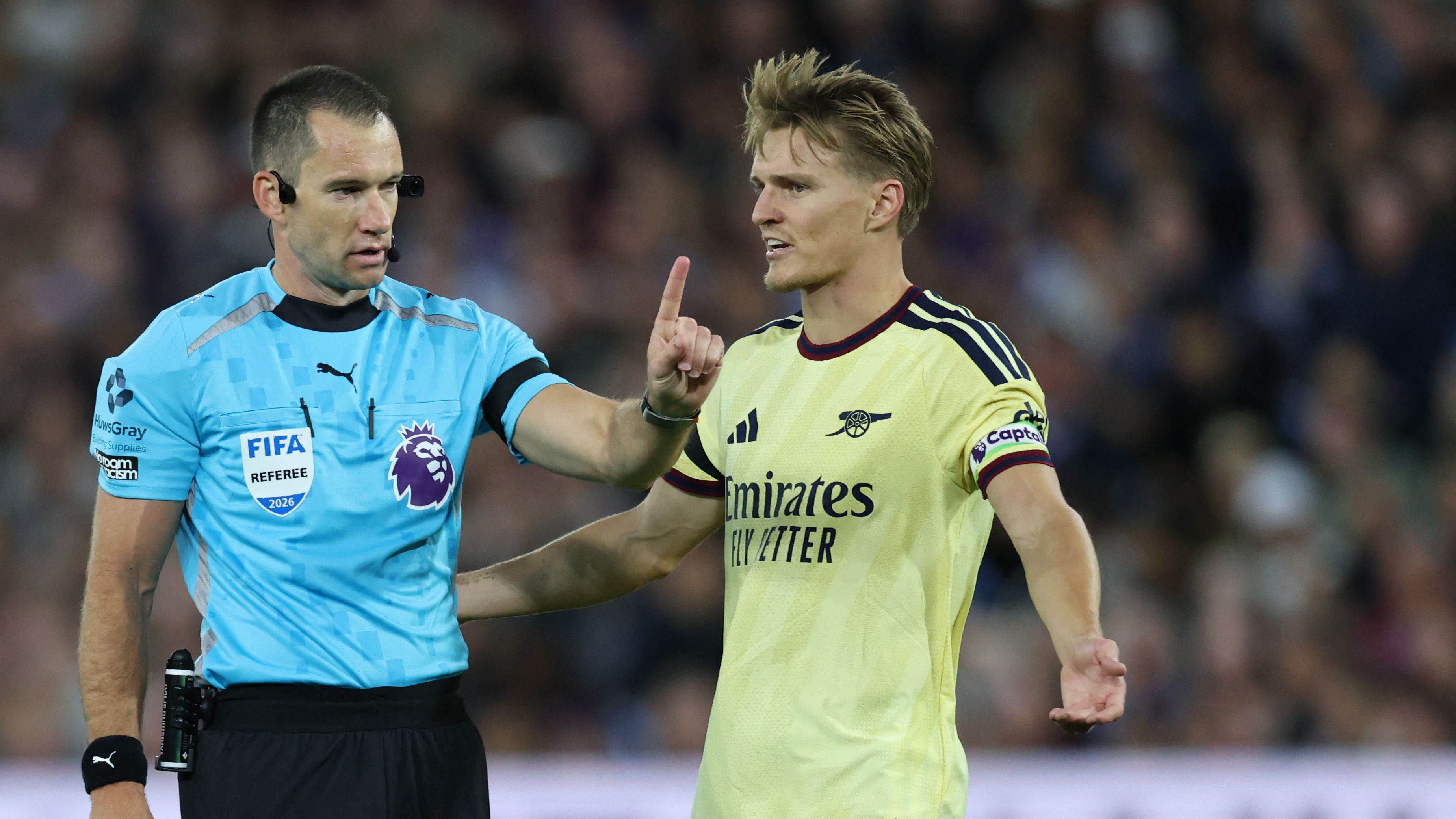 FBL-ENG-PR-ASTON VILLA-ARSENAL