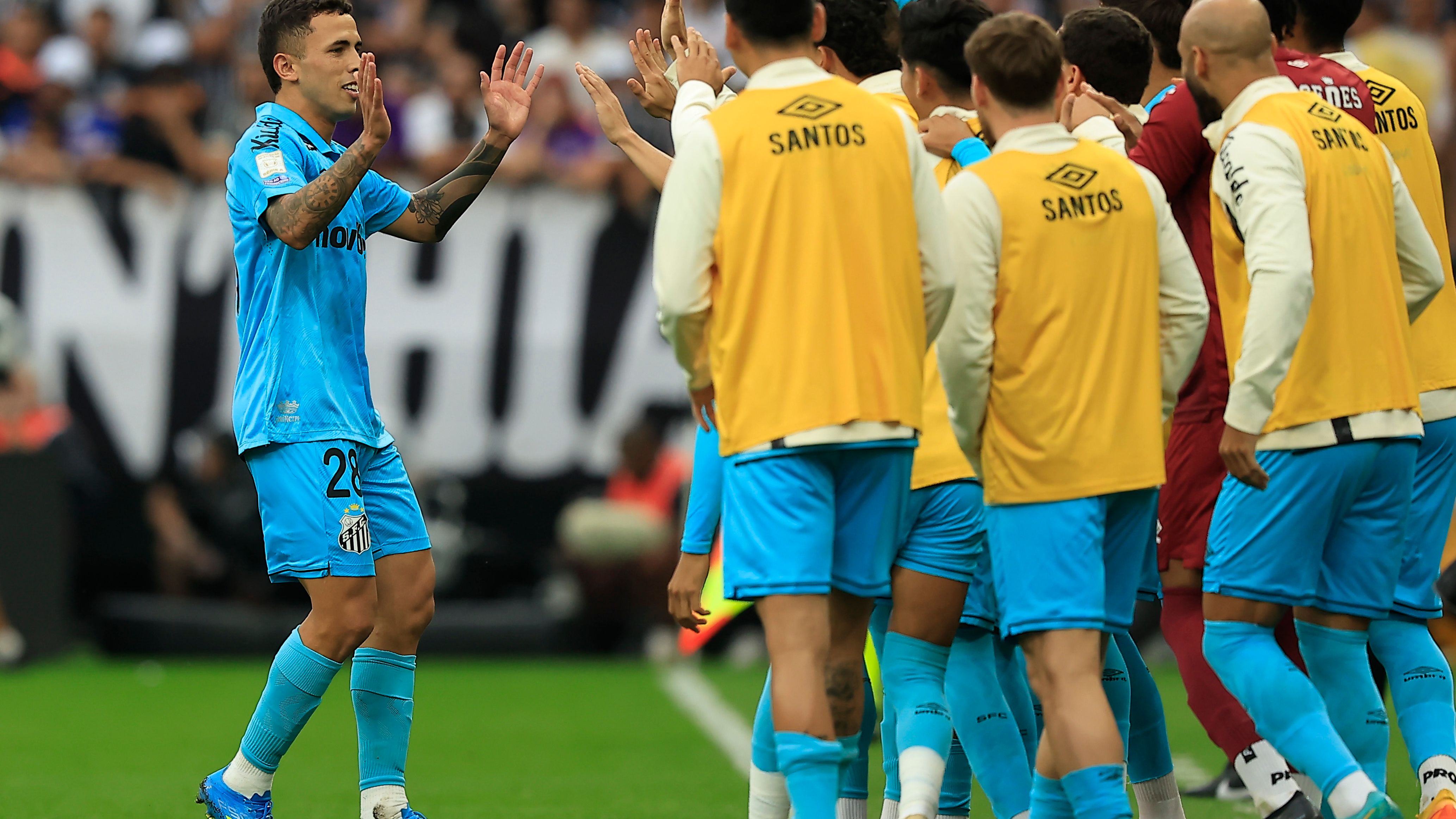 Santos quebra tabu de 15 anos ao vencer Corinthians na Arena