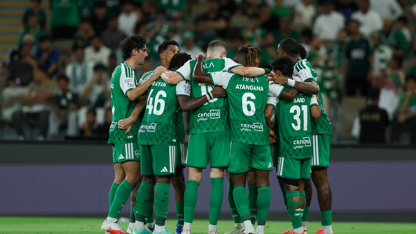 "احظروا الأهلي من التسجيل لفترتين انتقالات" .. رد مثير على المطالب بـ"الدعم الاستثنائي" للراقي أمام صن داونز!