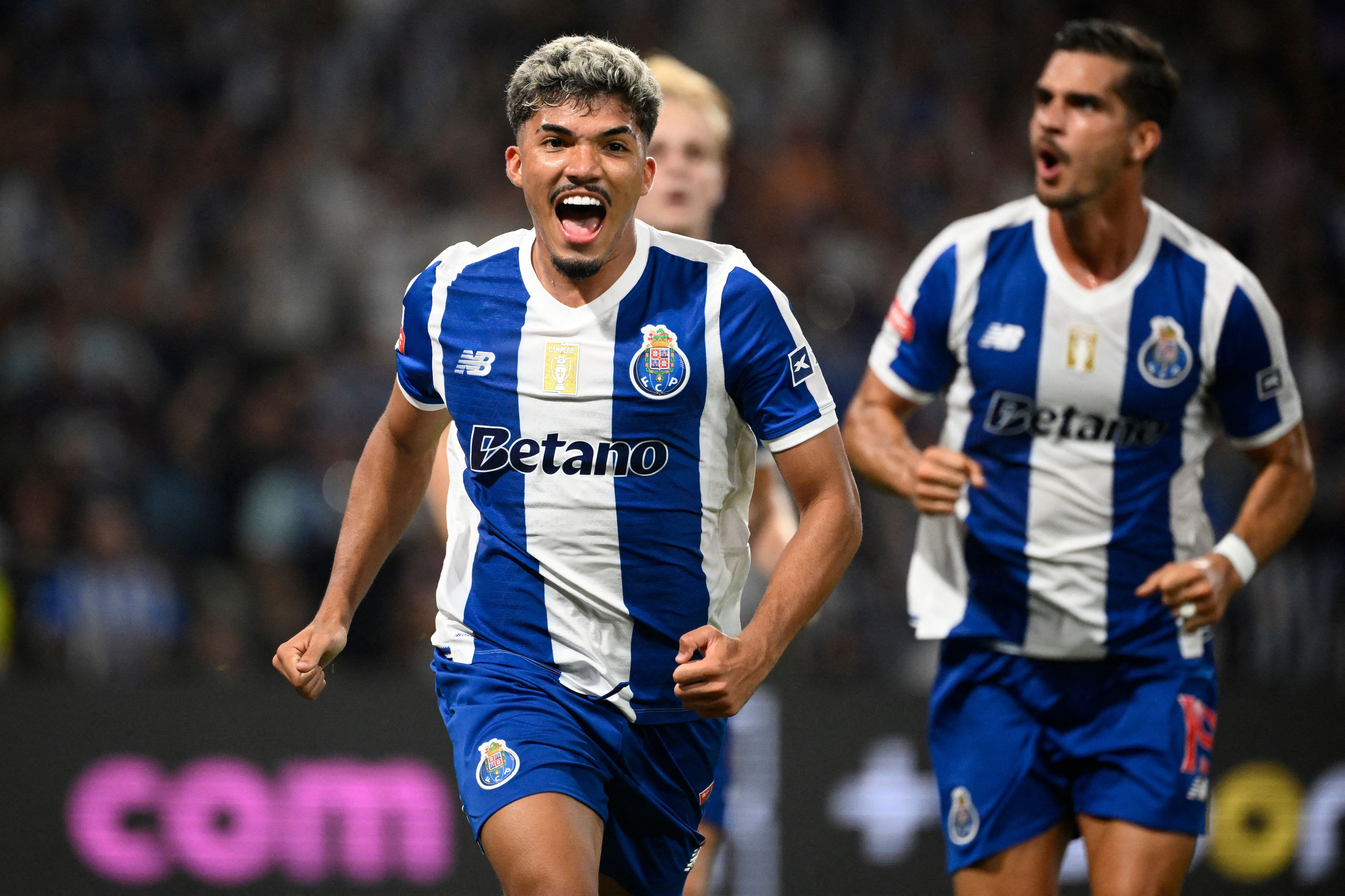 FBL-POR-LIGA-PORTO-MOREIRENSE