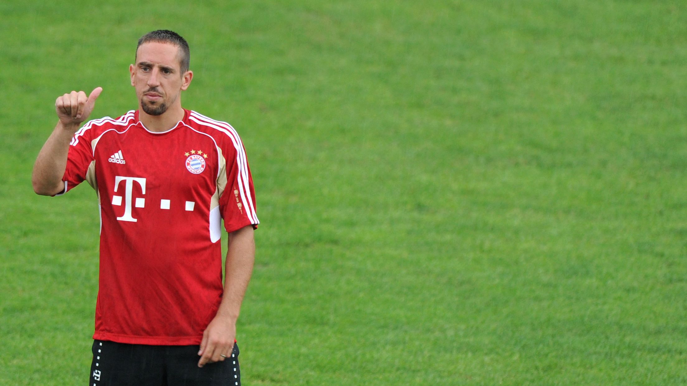 FBL-GER-BUNDESLIGA-BAYERN MUNICH-TRAINING-RIBERY