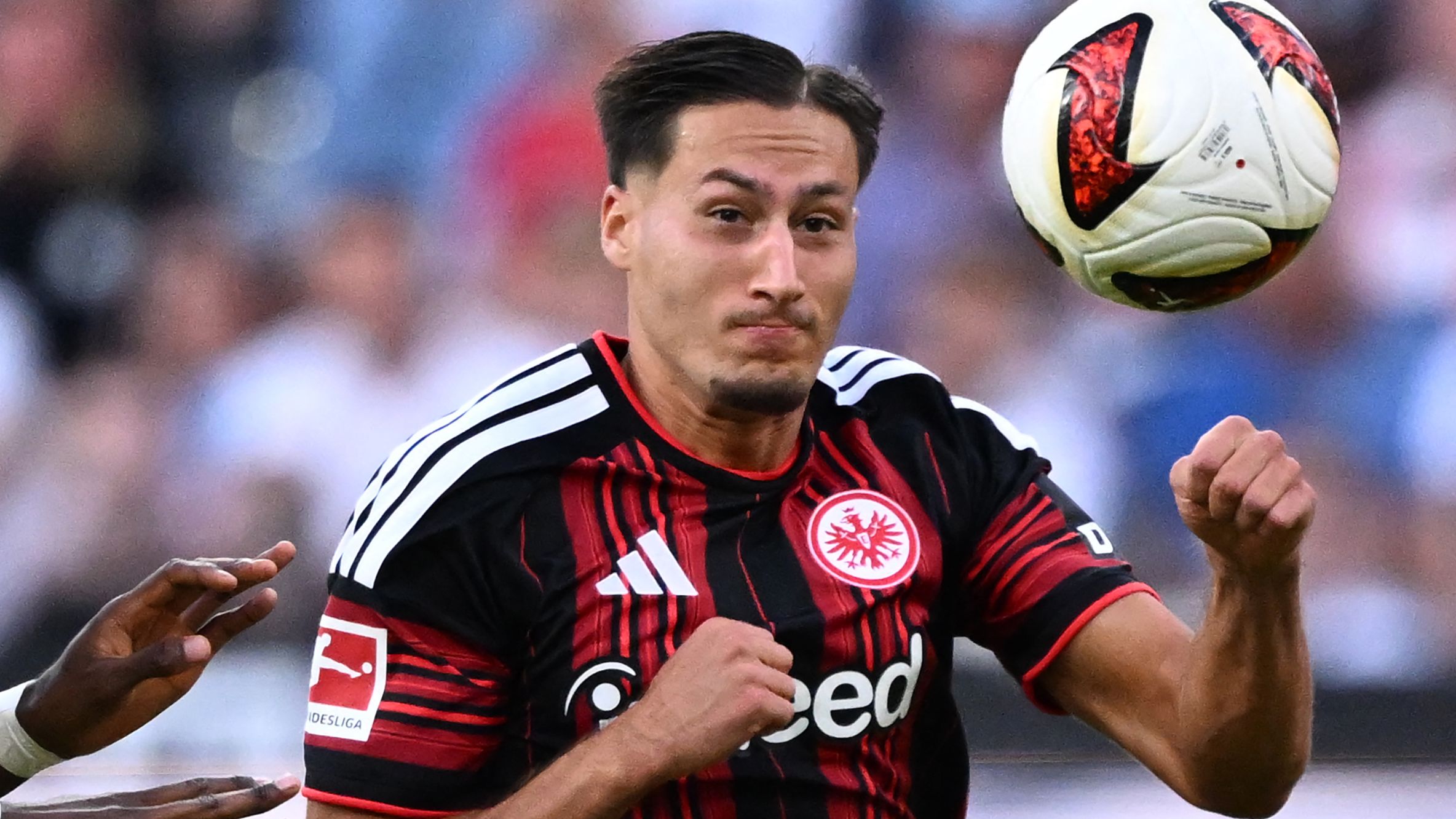 FBL-GER-BUNDESLIGA-FRANKFURT-AUGSBURG