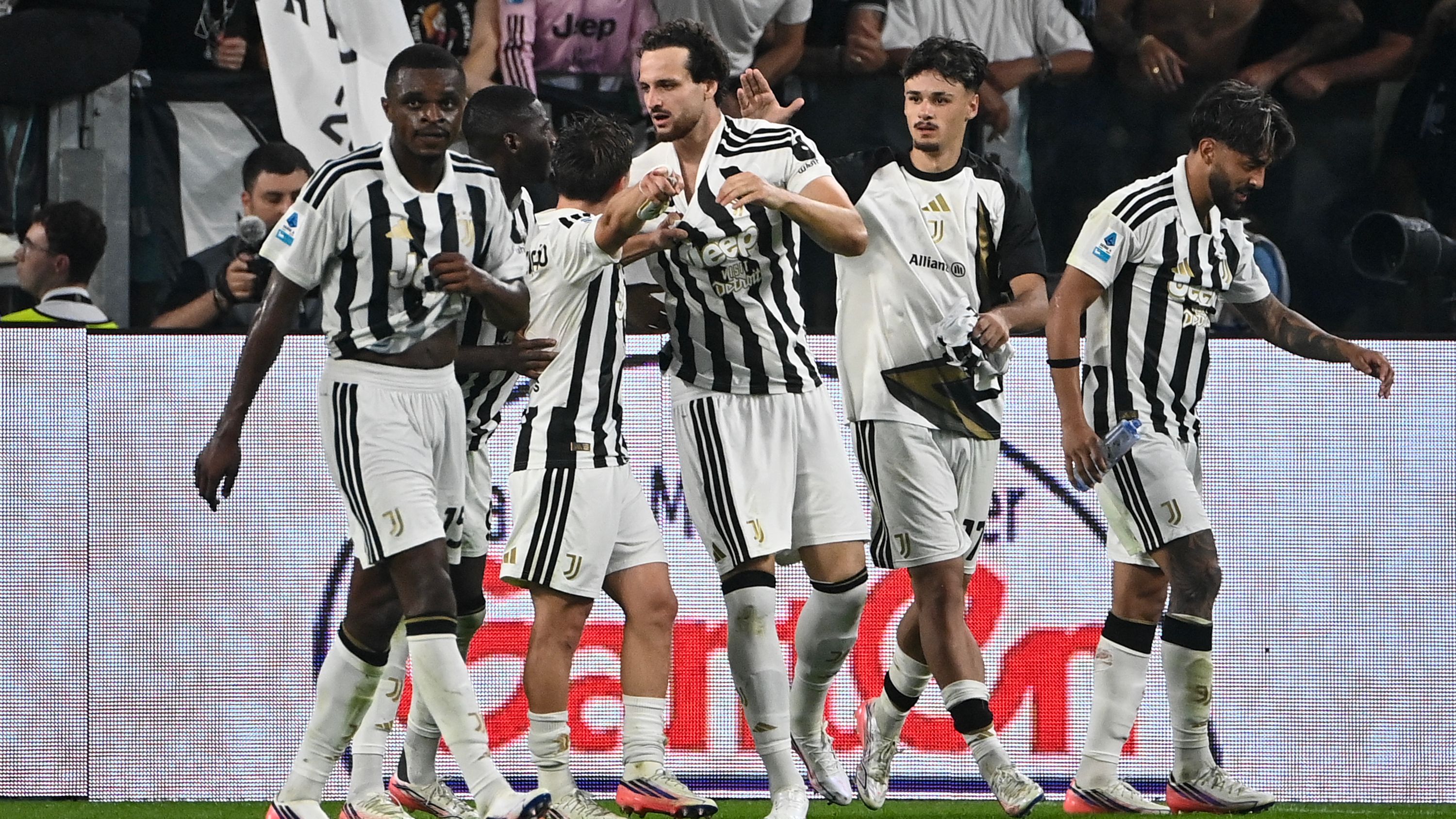 FBL-ITA-SERIE A-JUVENTUS-AC MILAN