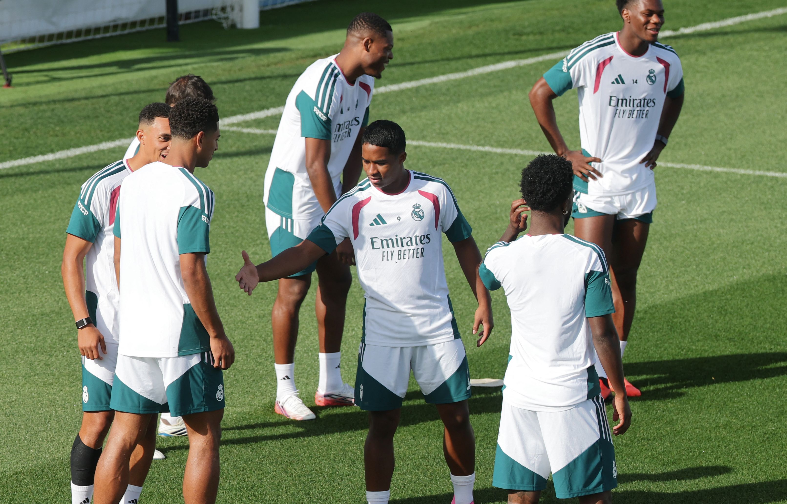 FBL-EUR-C1-REAL MADRID-TRAINING