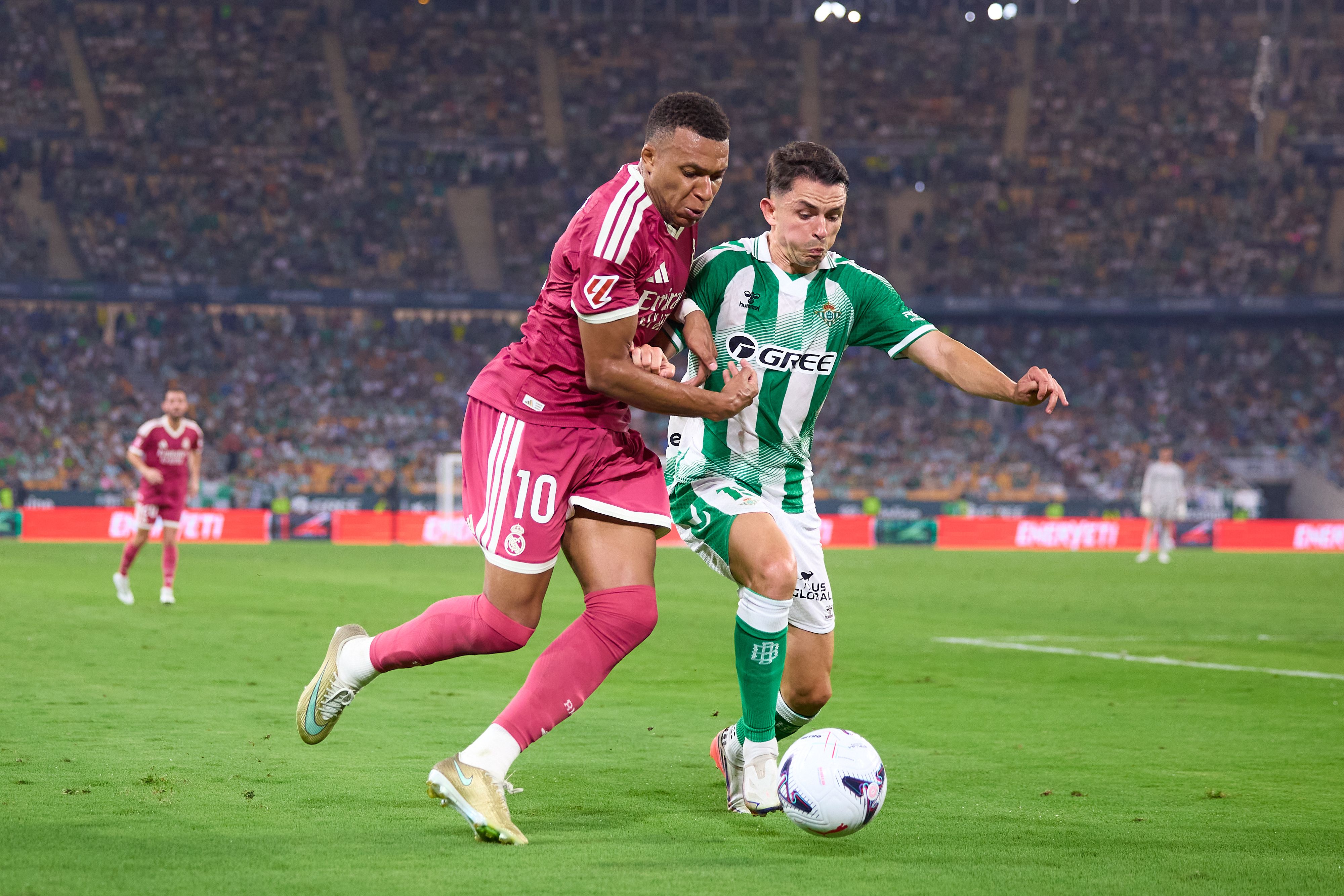 Real Betis Balompie v Real Madrid - LaLiga EA Sports 2026/27