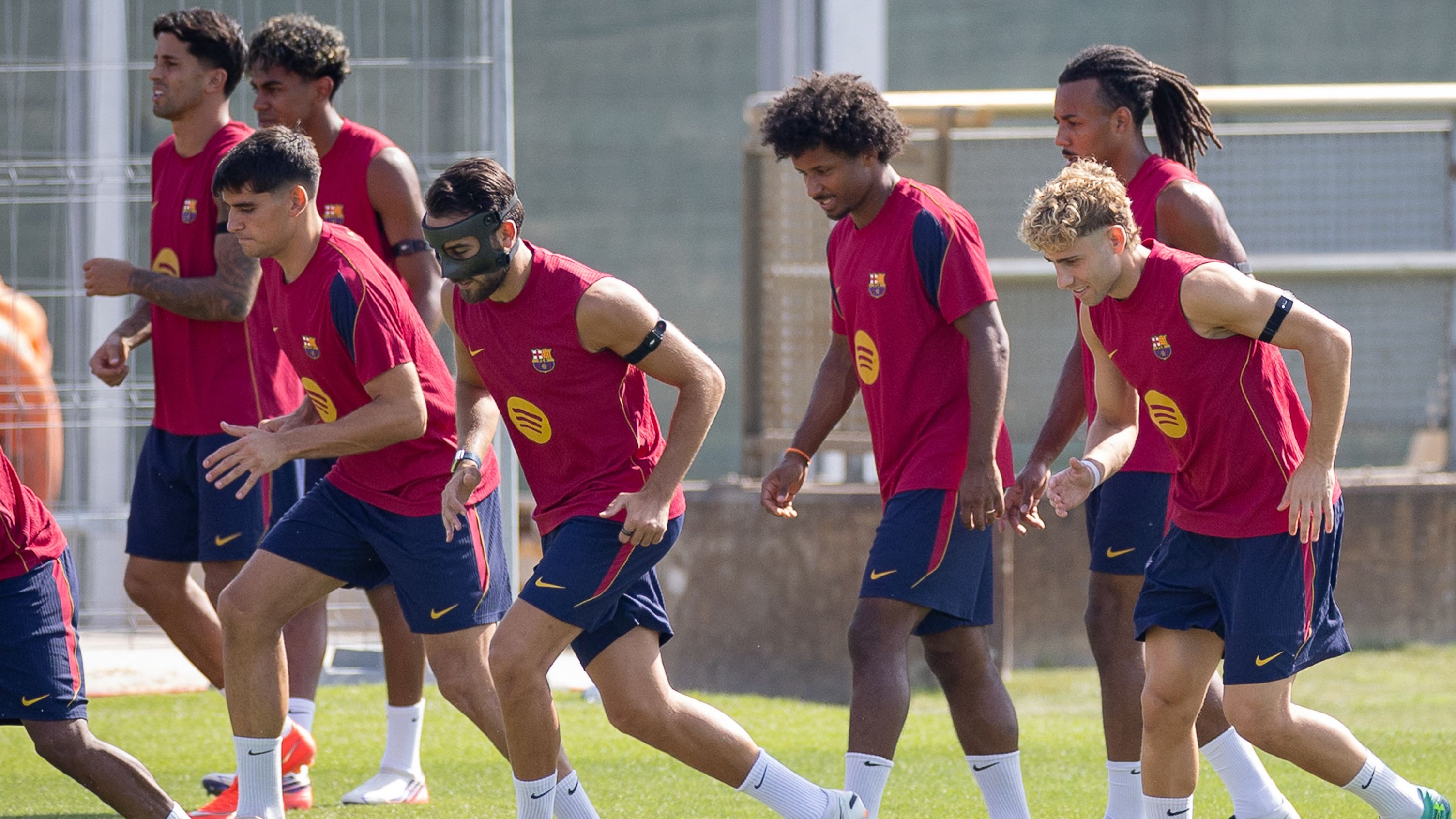 FBL-EUR-C1-BARCELONA-TRAINING