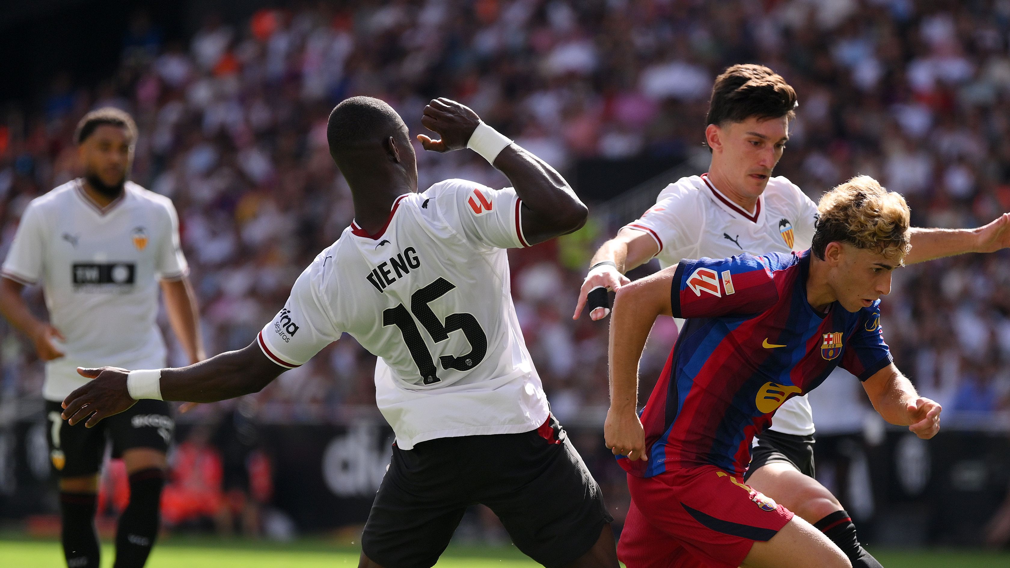 Valencia CF v FC Barcelona - LaLiga EA Sports 2026/27