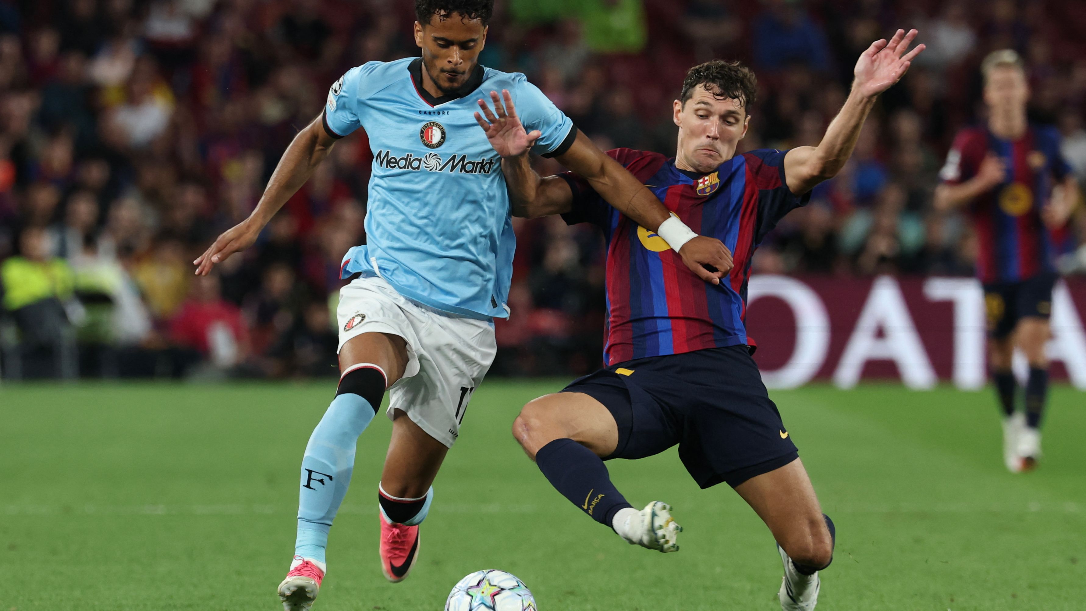 FBL-EUR-C1-BARCELONA-FEYENOORD