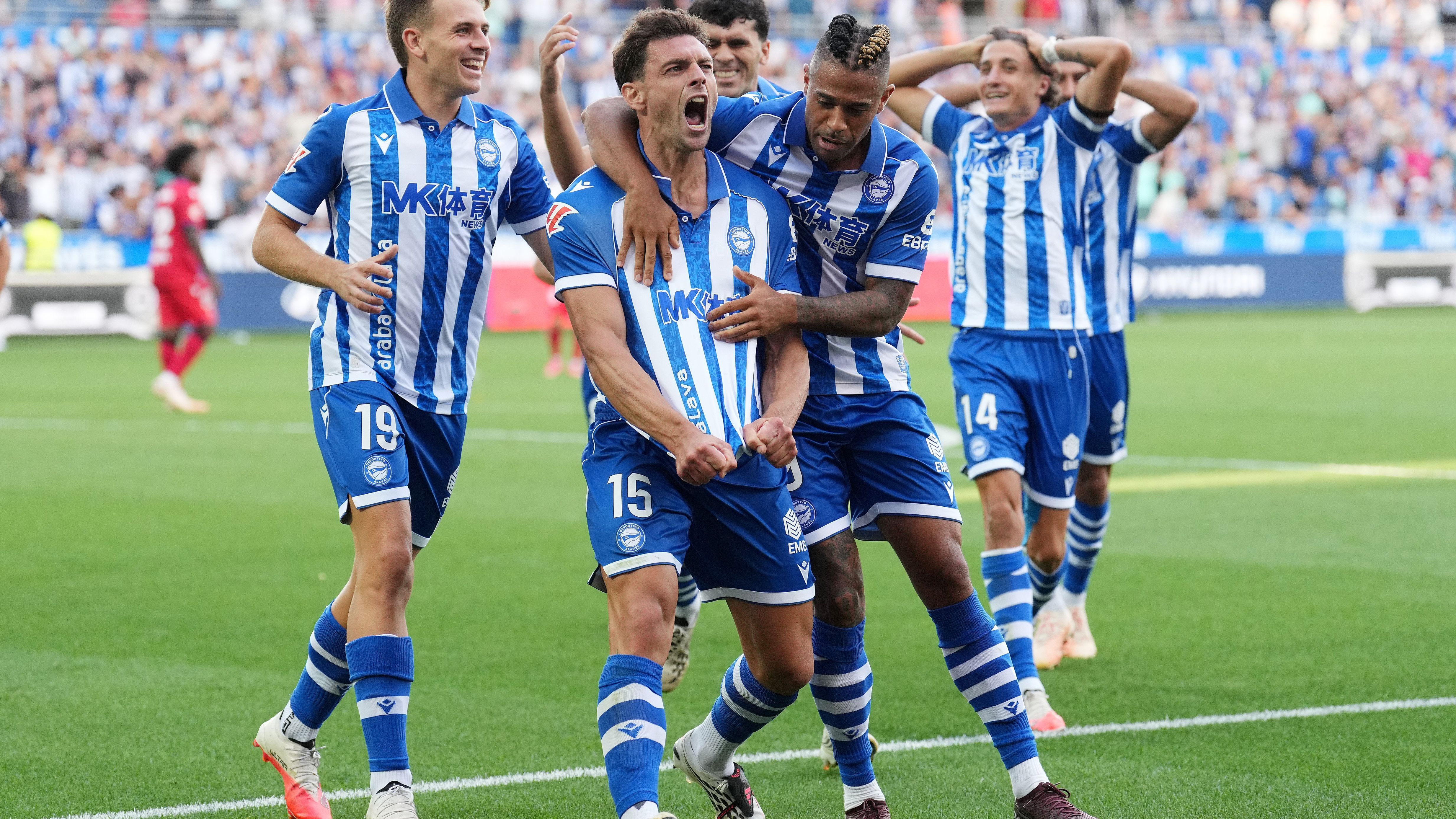 Deportivo Alaves v CA Osasuna - LaLiga EA Sports 2026/27