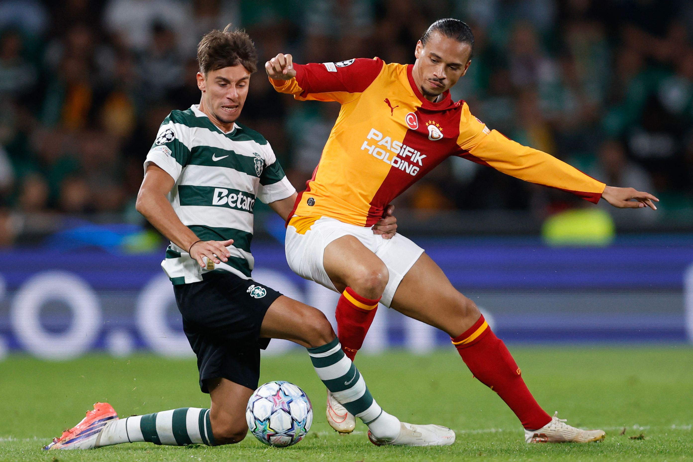 FBL-EUR-C1-SPORTING-GALATASARAY