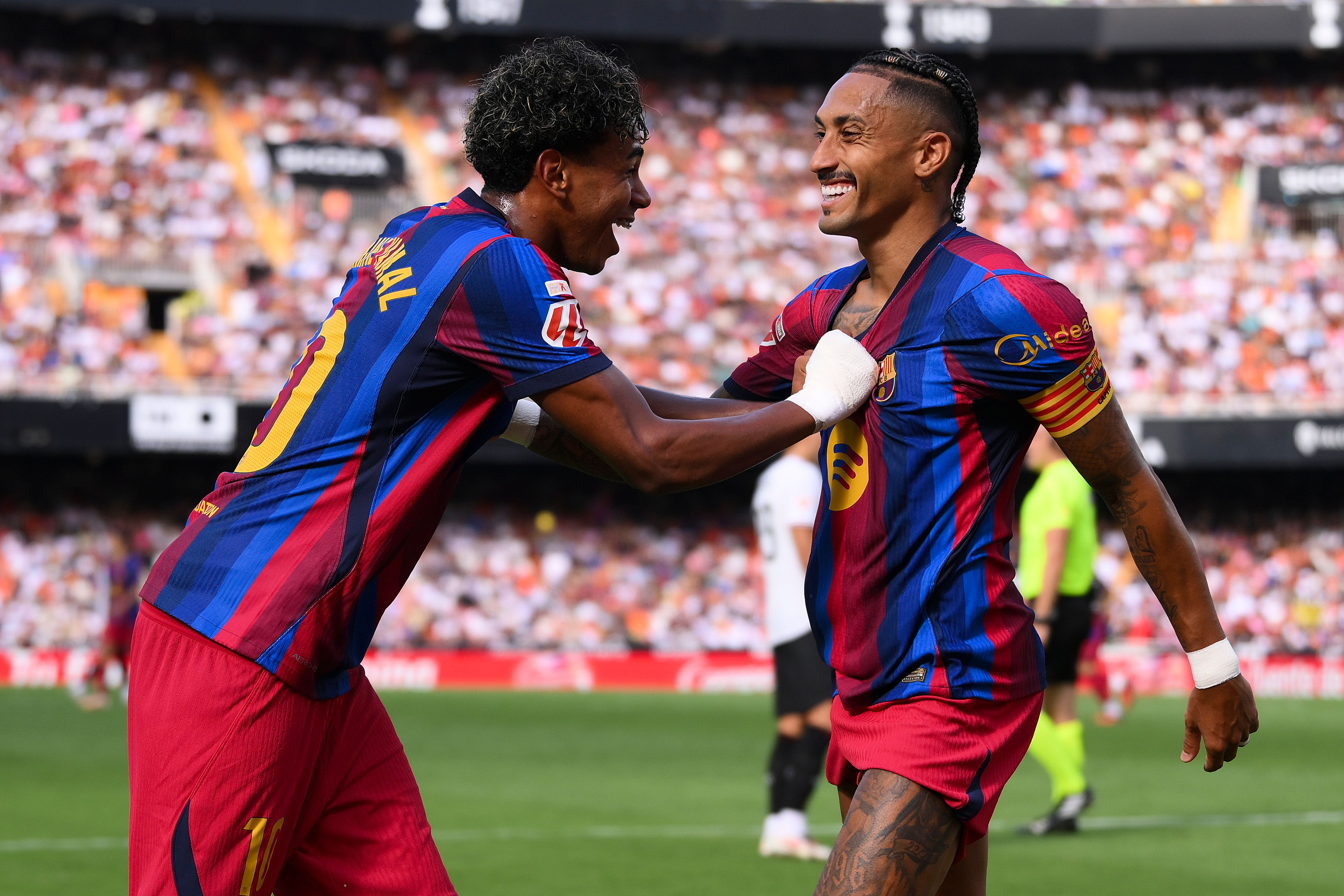 Valencia CF v FC Barcelona - LaLiga EA Sports 2026/27