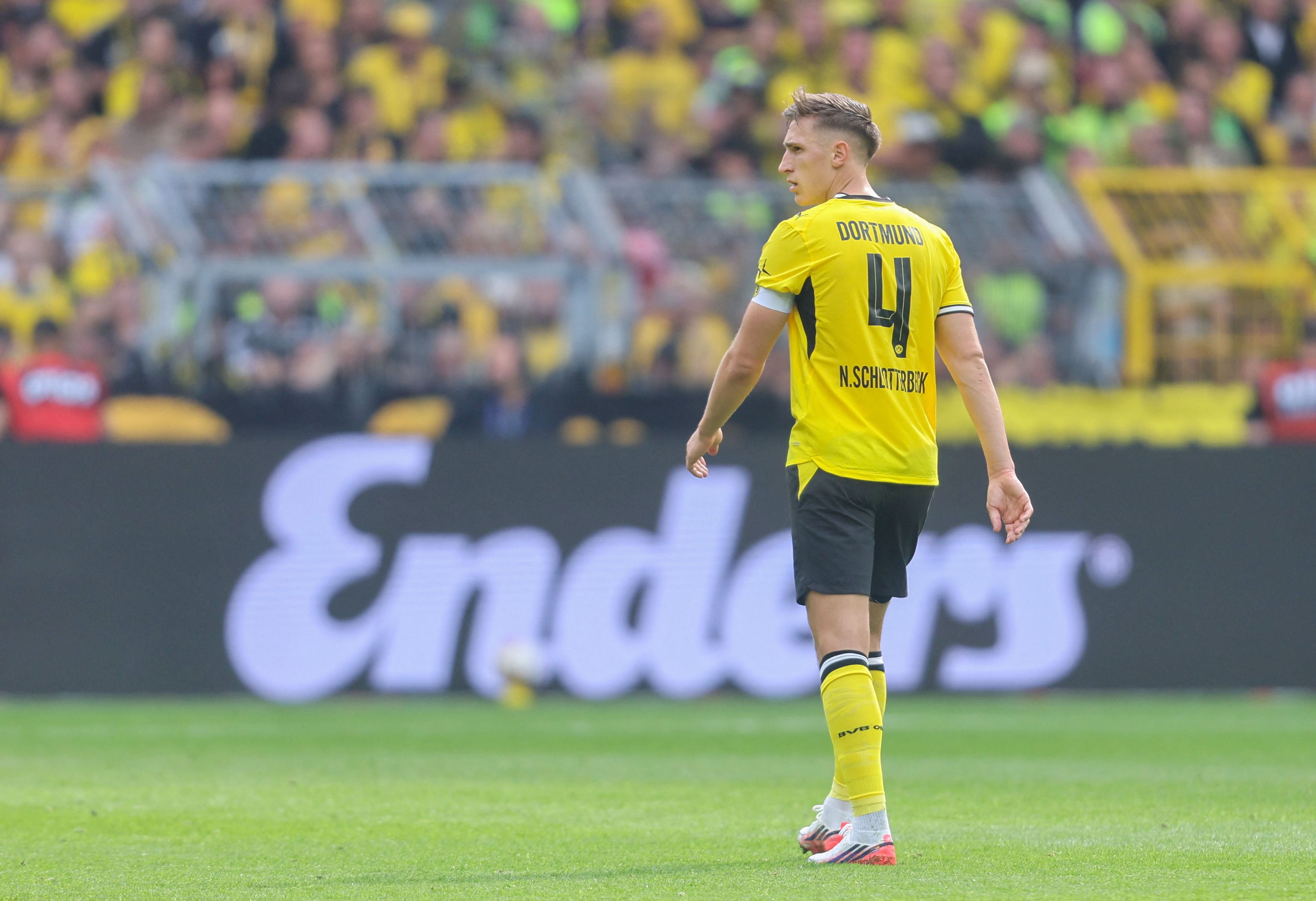 FBL-GER-BUNDESLIGA-DORTMUND-PADERBORN
