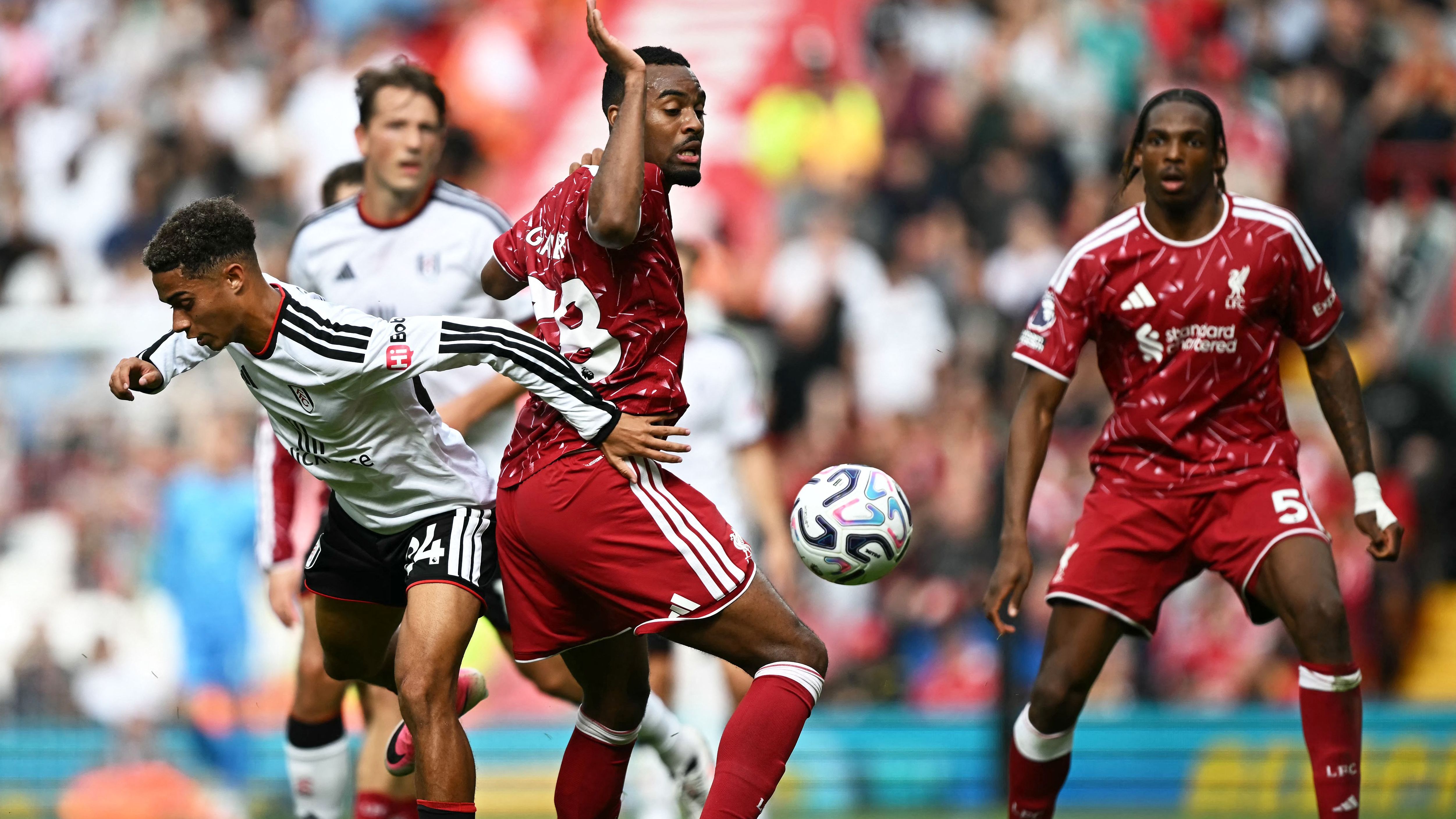 FBL-ENG-PR-LIVERPOOL-FULHAM