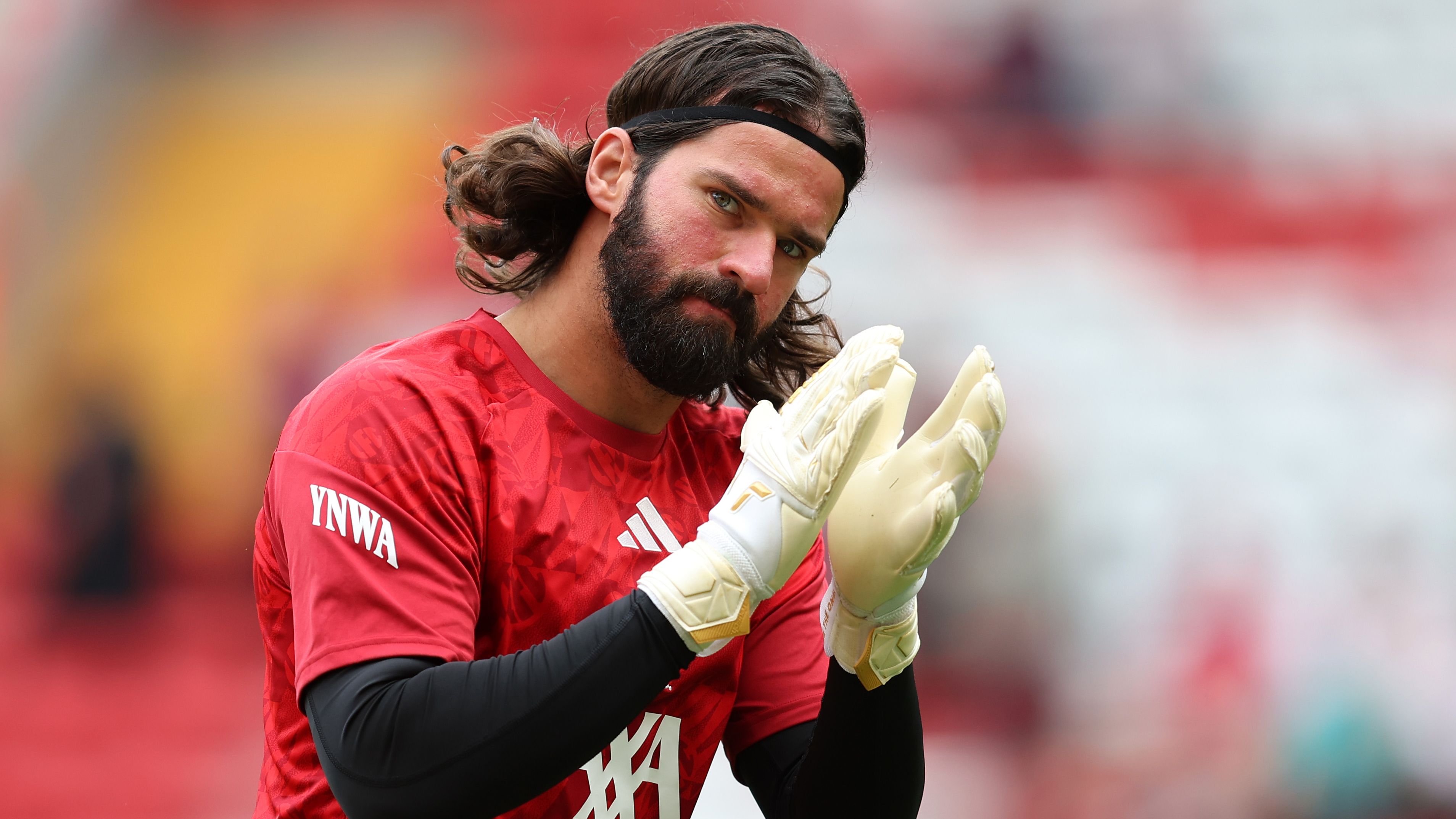 Alisson Contract Crisis: Liverpool's Standoff with Star Goalkeeper