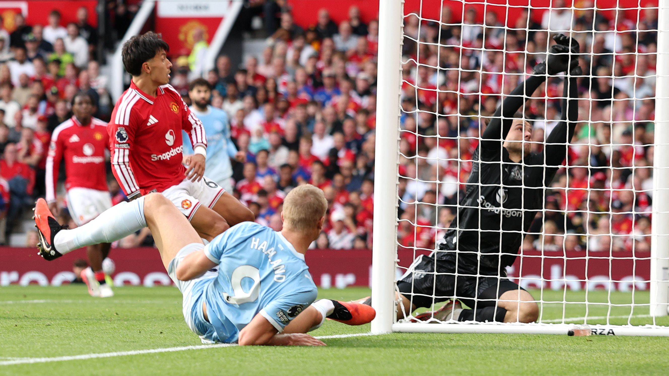 Manchester United v Manchester City - Premier League 2026/27