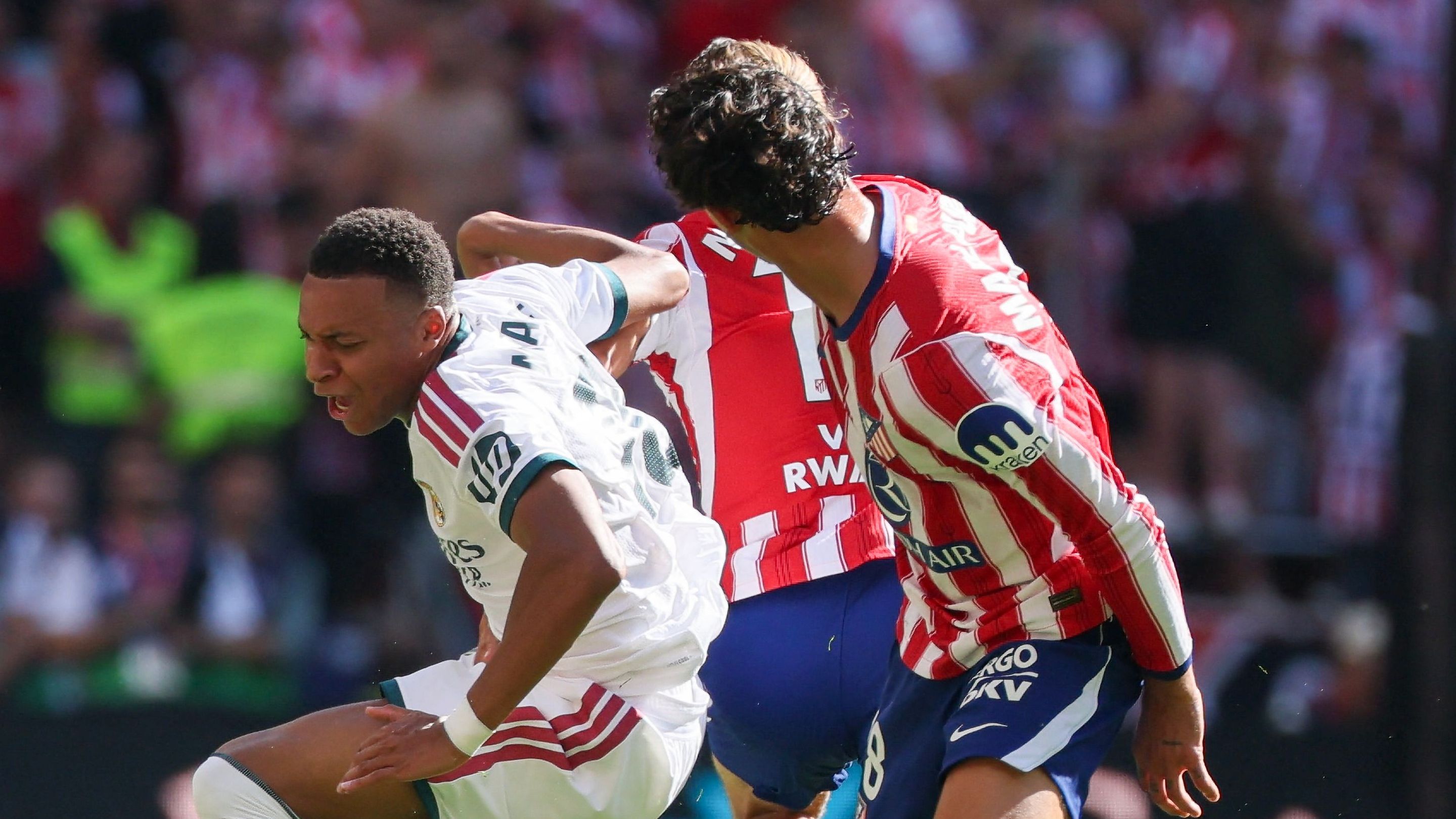 FBL-ESP-LIGA-ATLETICO MADRID-REAL MADRID