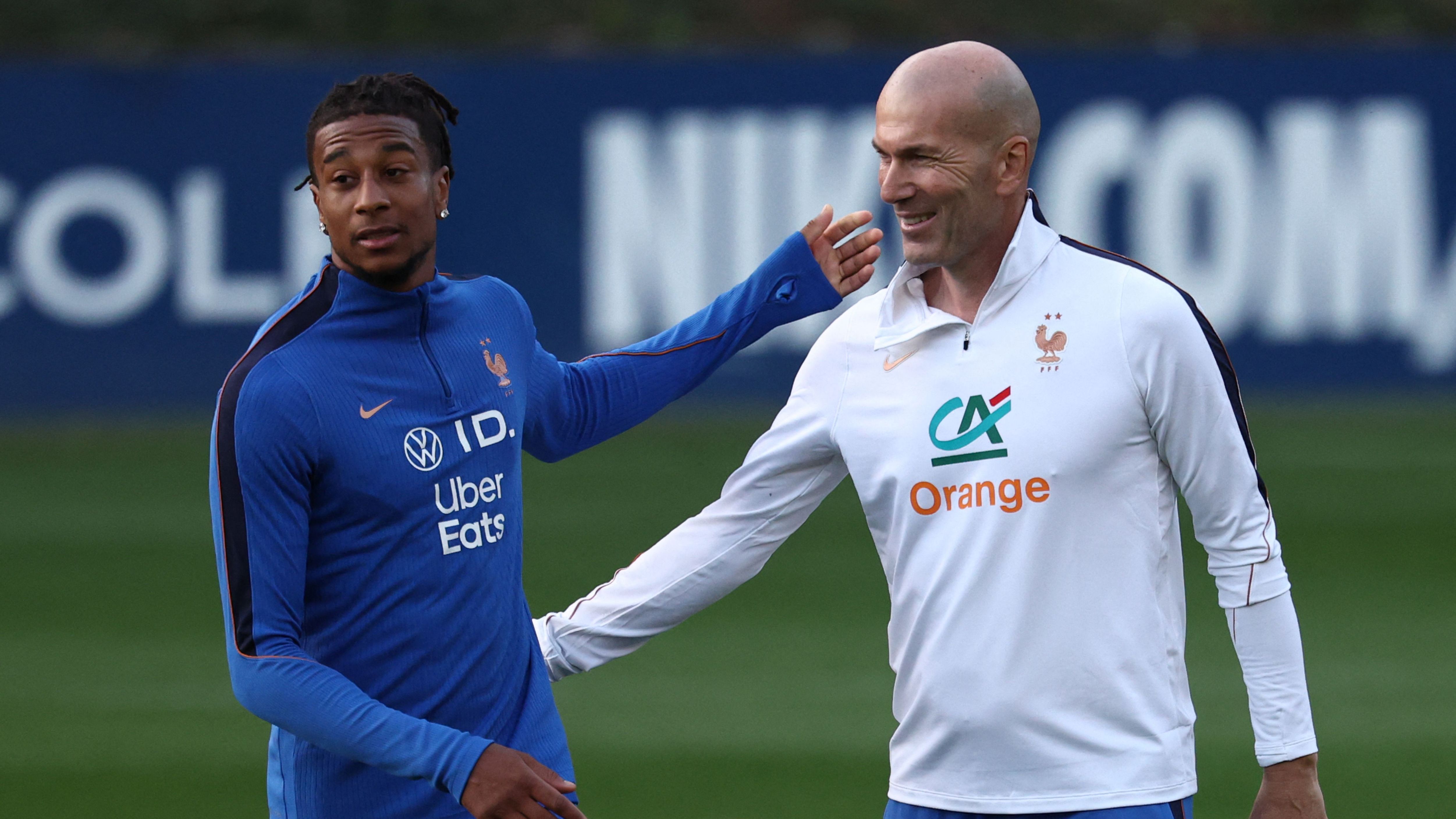 FBL-EUR-NATIONS-FRA-TRAINING