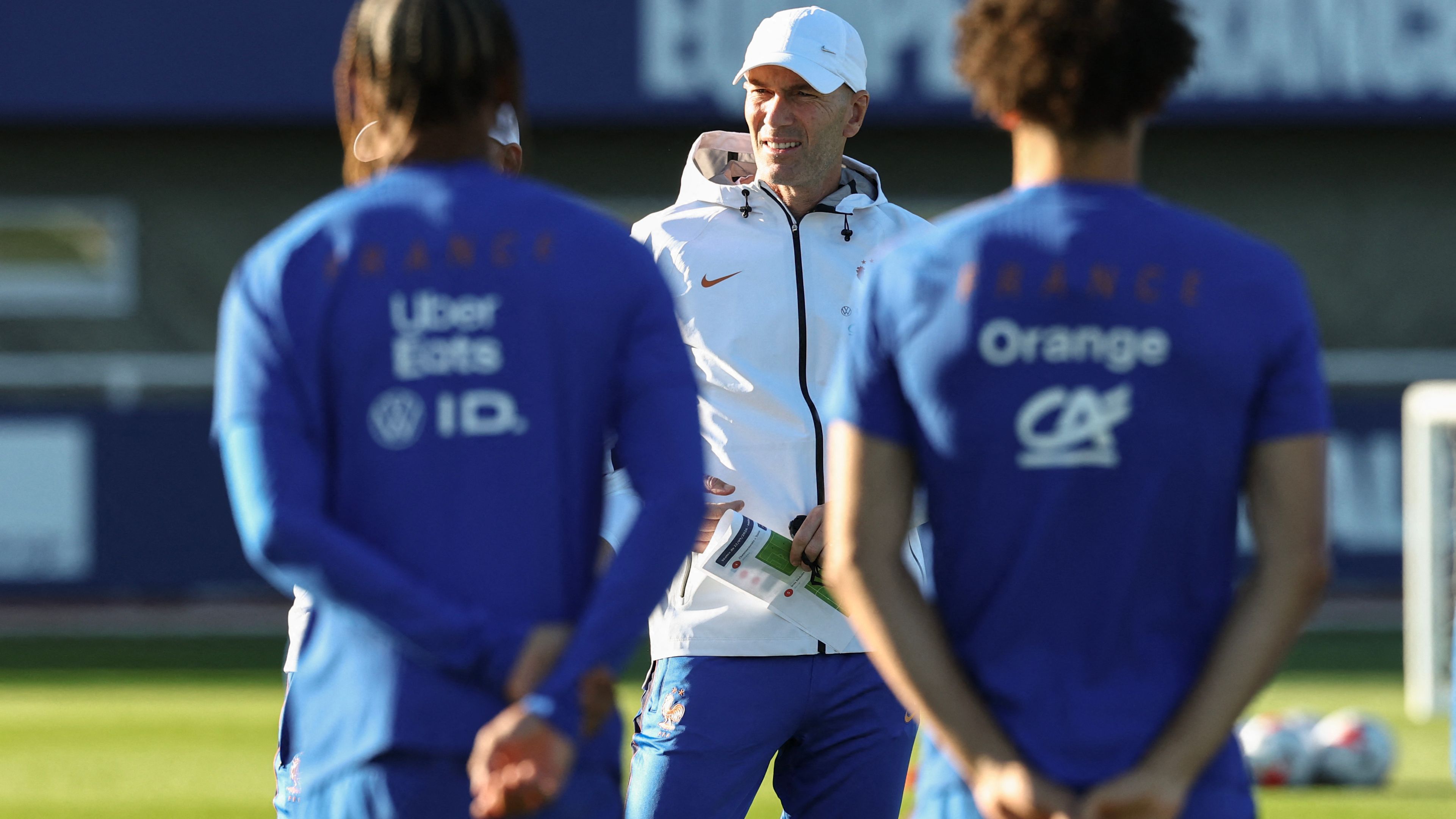 FBL-EUR-NATIONS-FRA-TRAINING