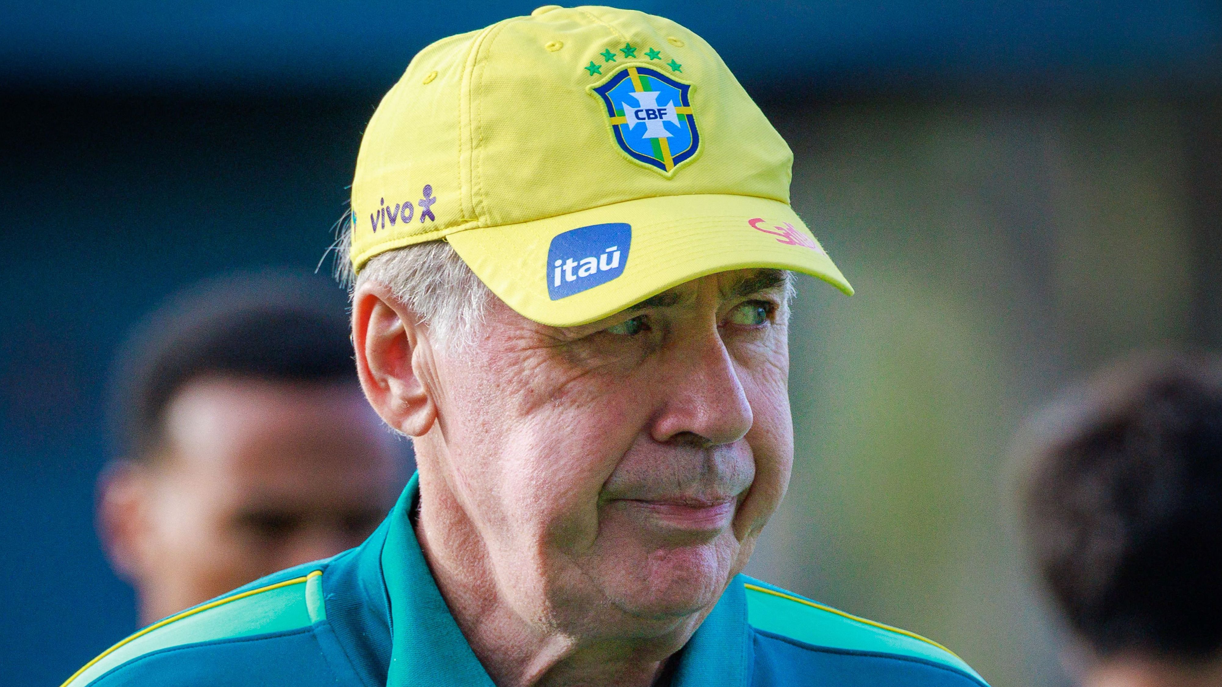 CORRECTION / FBL-AUS-BRA-FRIENDLY-TRAINING